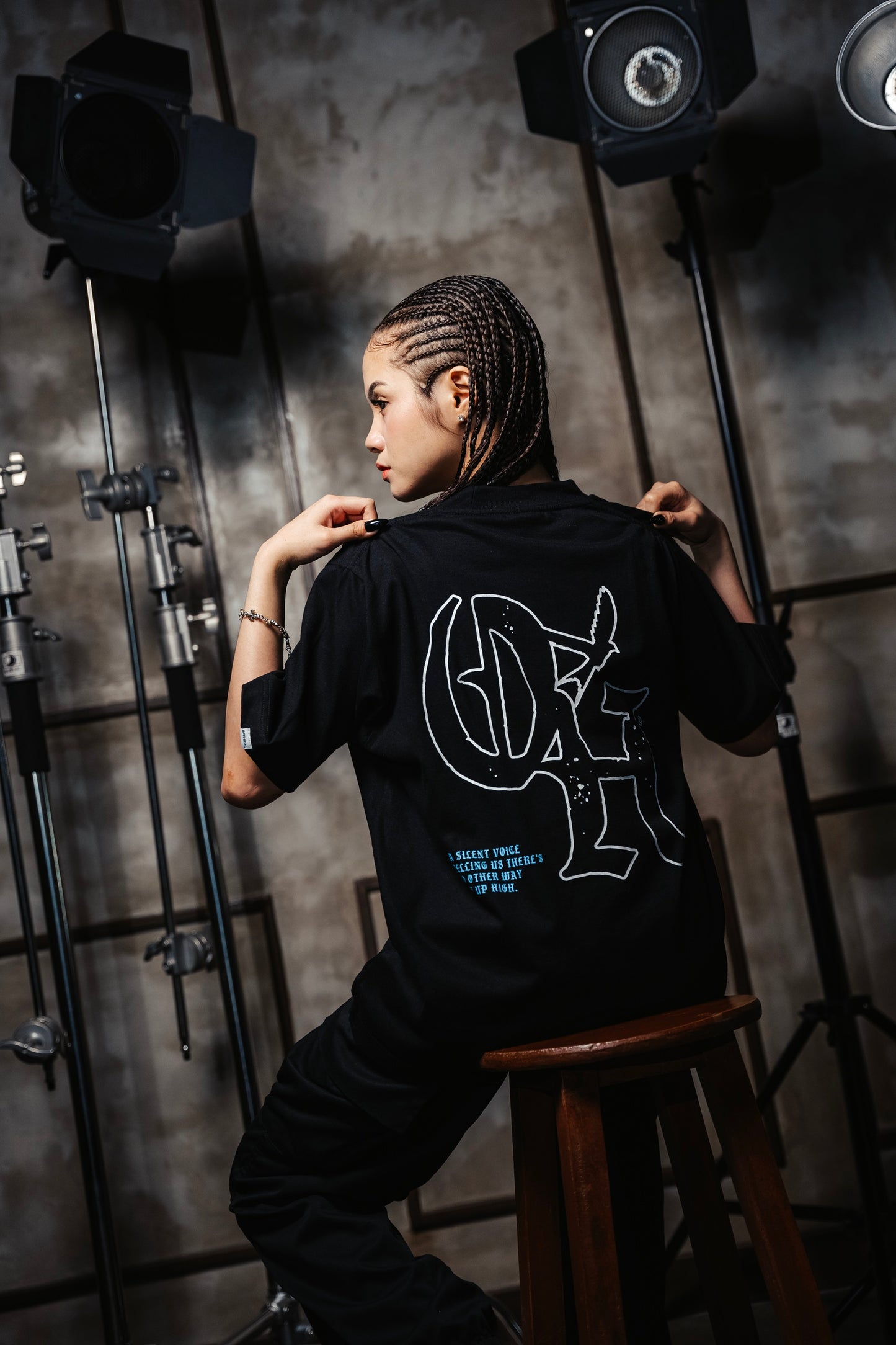 OFFHIGH UP HIGH BLACK TSHIRT