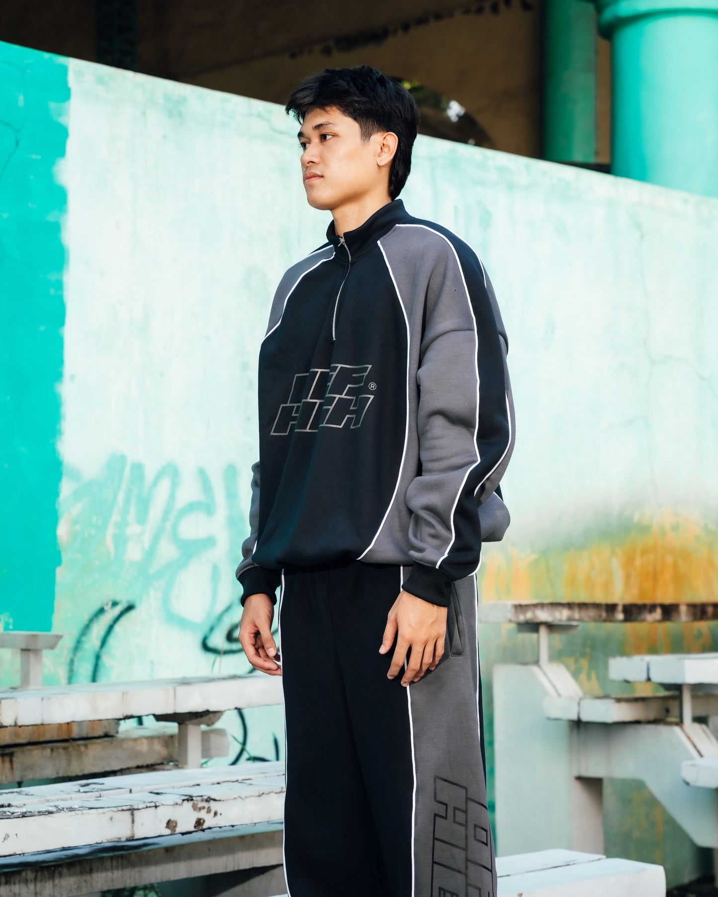 OFFHIGH RUNWAY BLACK TRACK JACKET