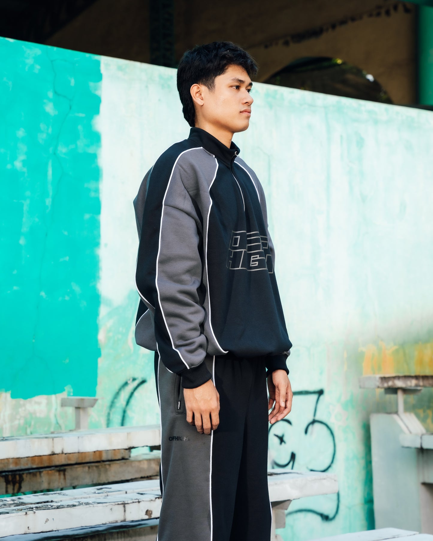 OFFHIGH RUNWAY BLACK TRACK JACKET