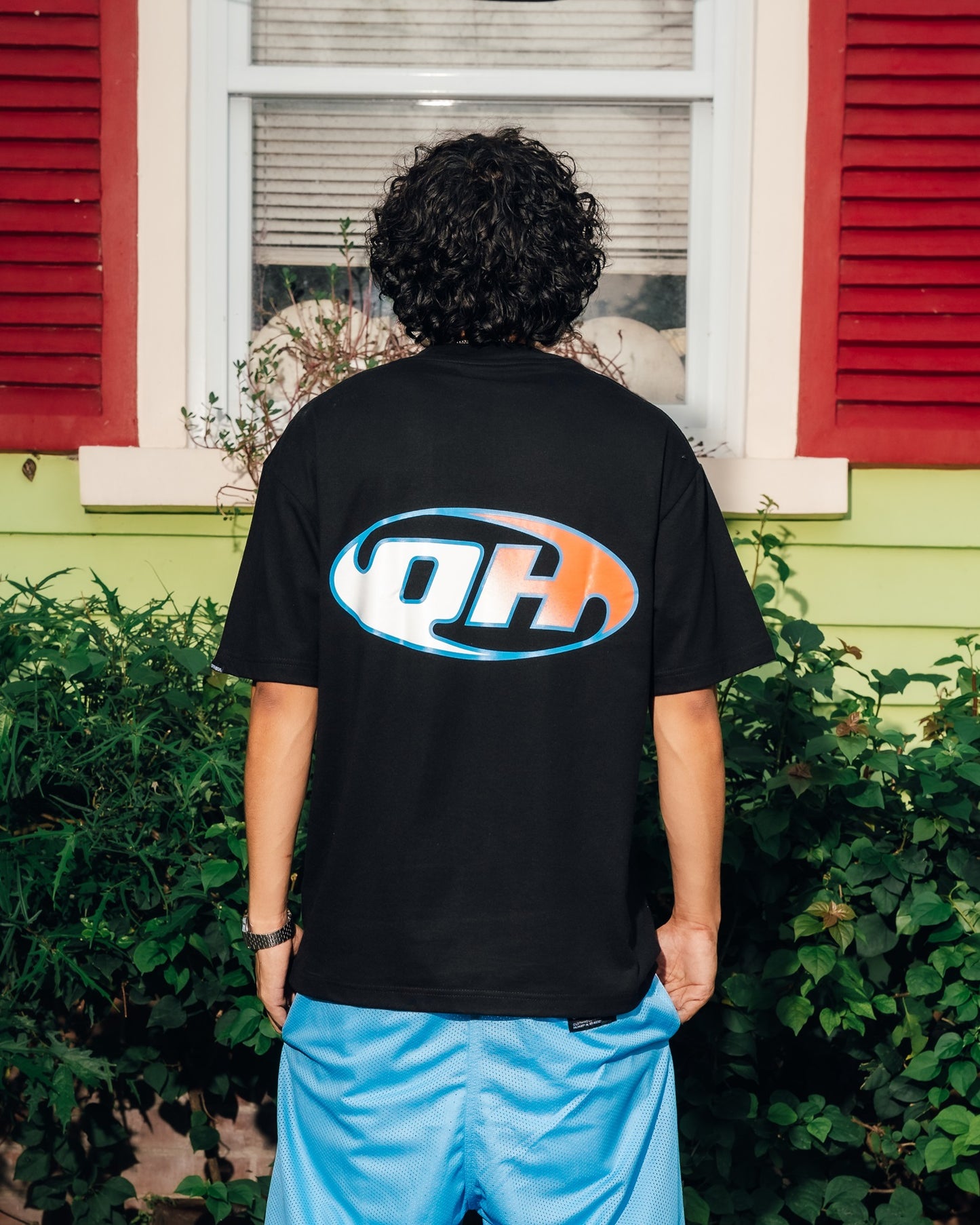 OFFHIGH SLEEK BLACK TSHIRT