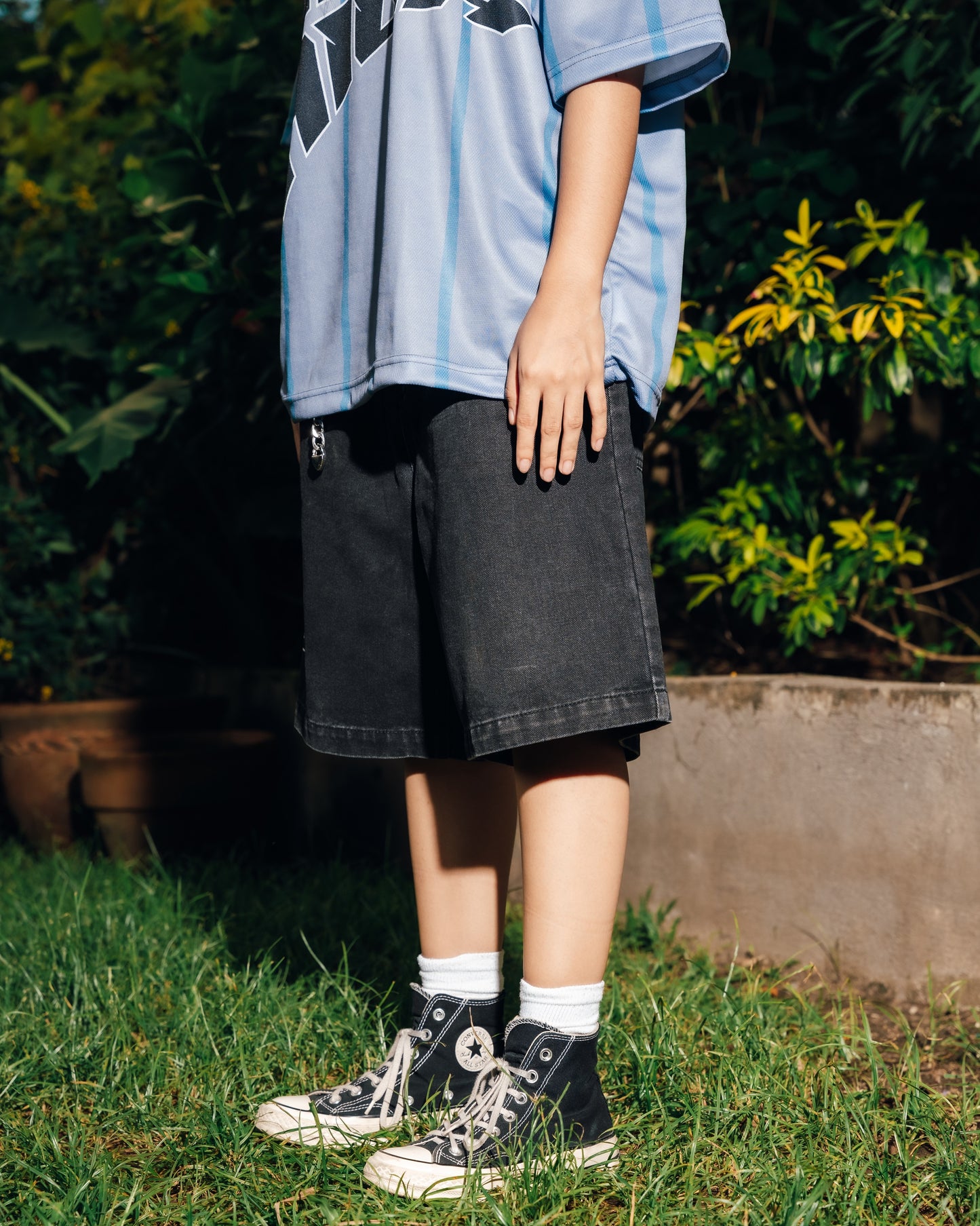 OFFHIGH JAGGED BLACK DENIM SHORT