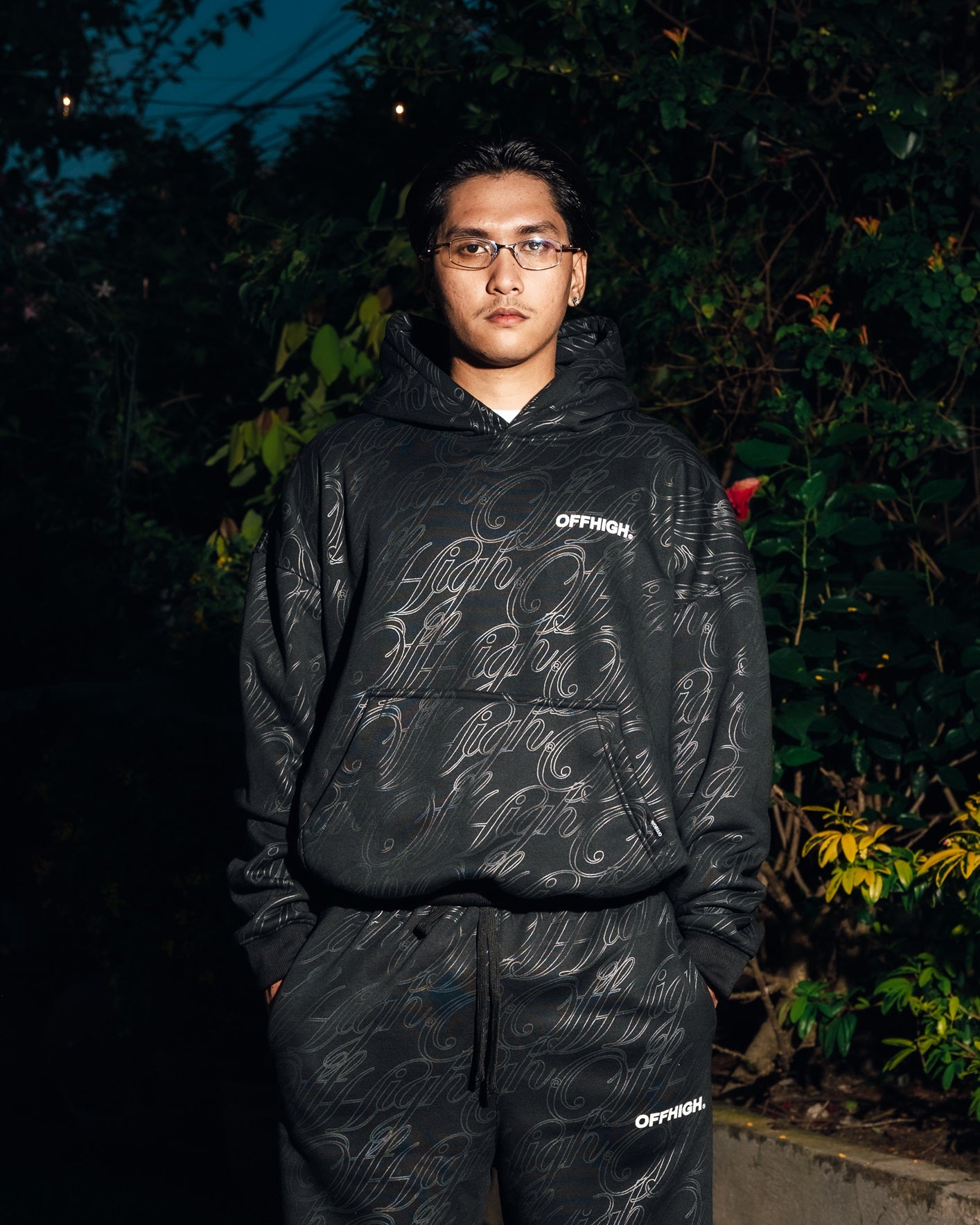 OFFHIGH OUTLAW BLACK HOODIE