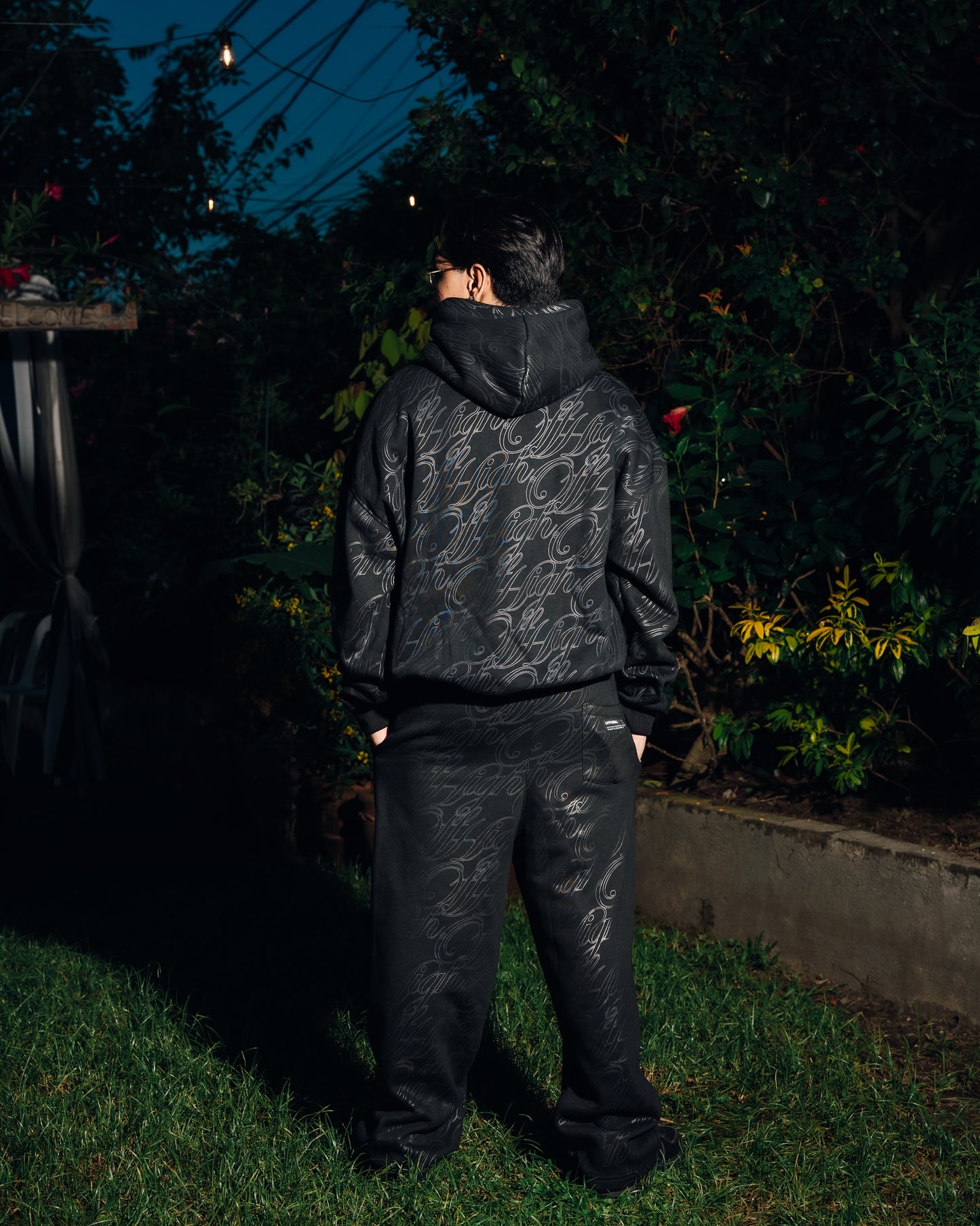 OFFHIGH OUTLAW BLACK HOODIE