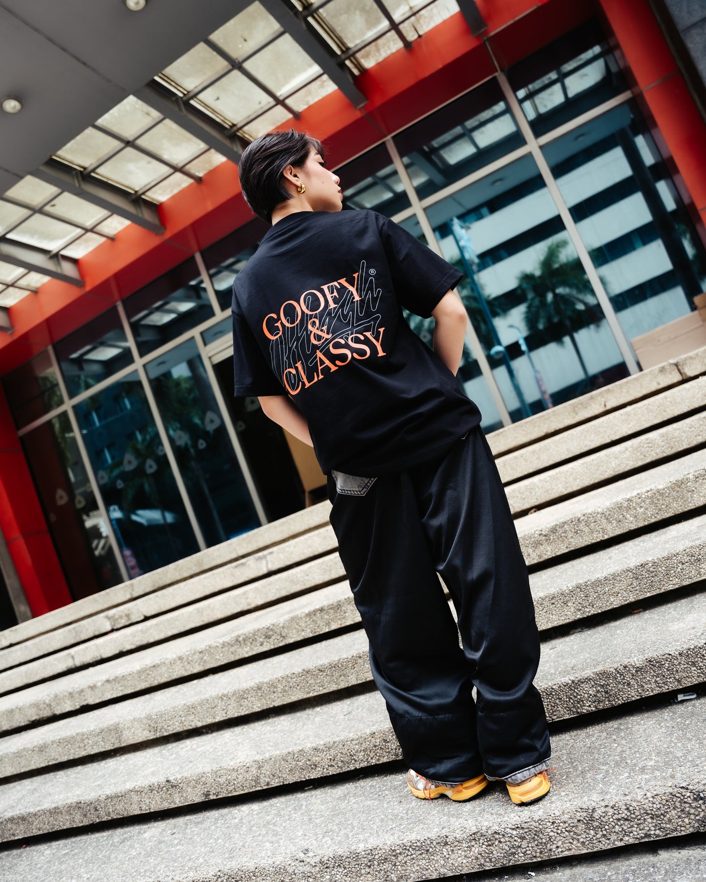 OFFHIGH G & C BLACK TSHIRT