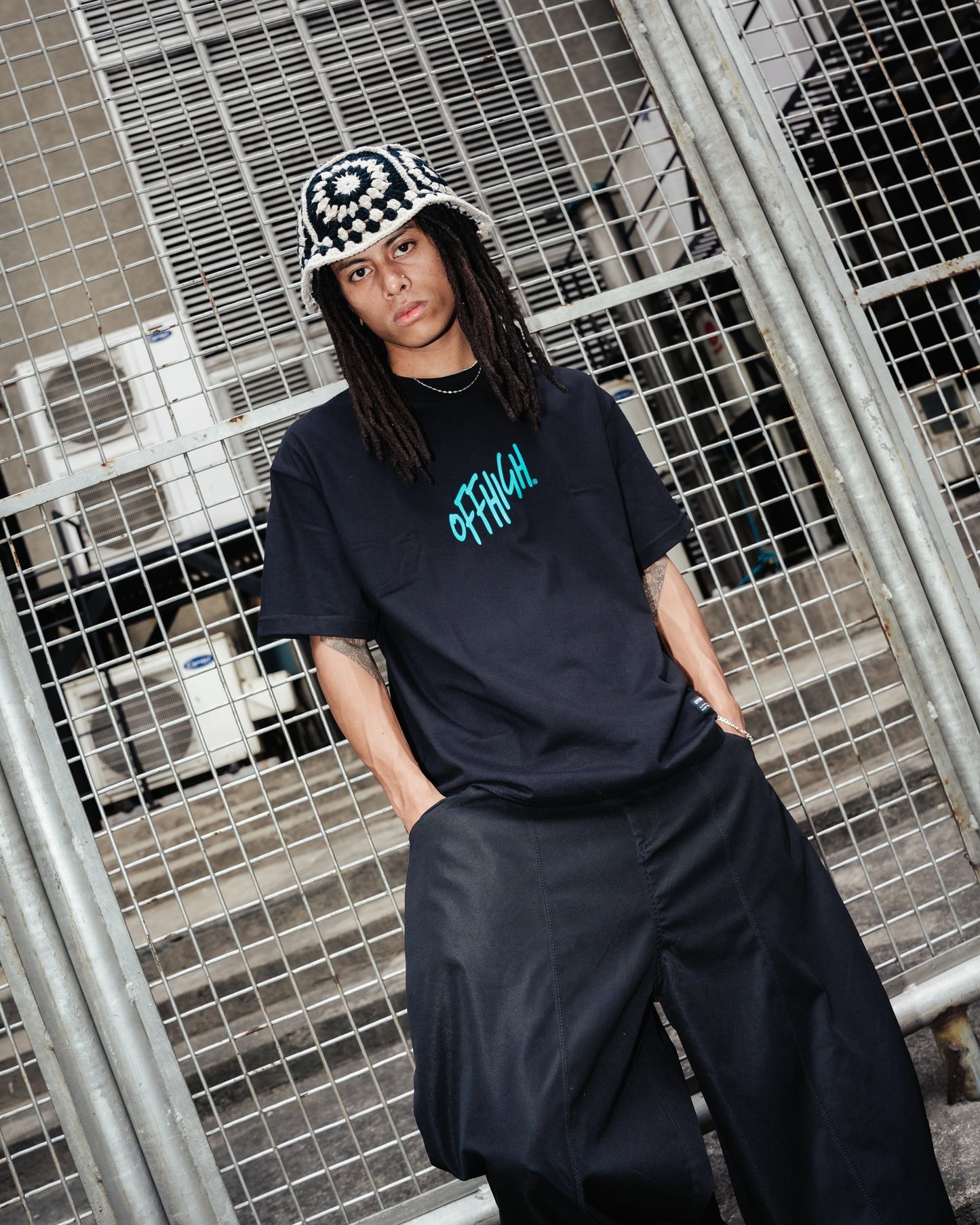 OFFHIGH RISER BLACK TSHIRT