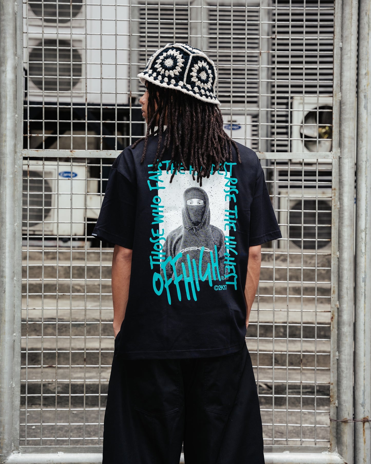 OFFHIGH RISER BLACK TSHIRT