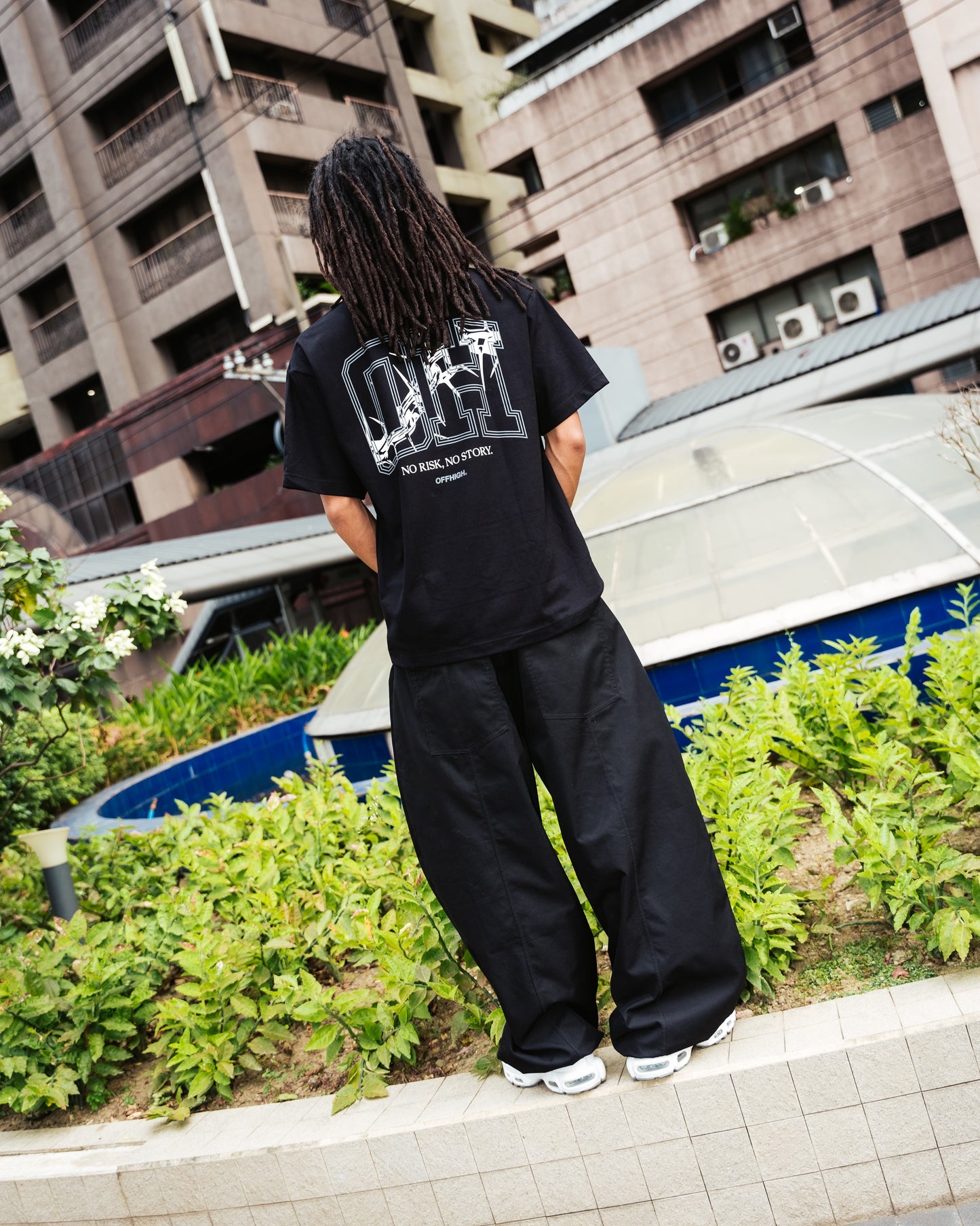 OFFHIGH NRNS BLACK TSHIRT