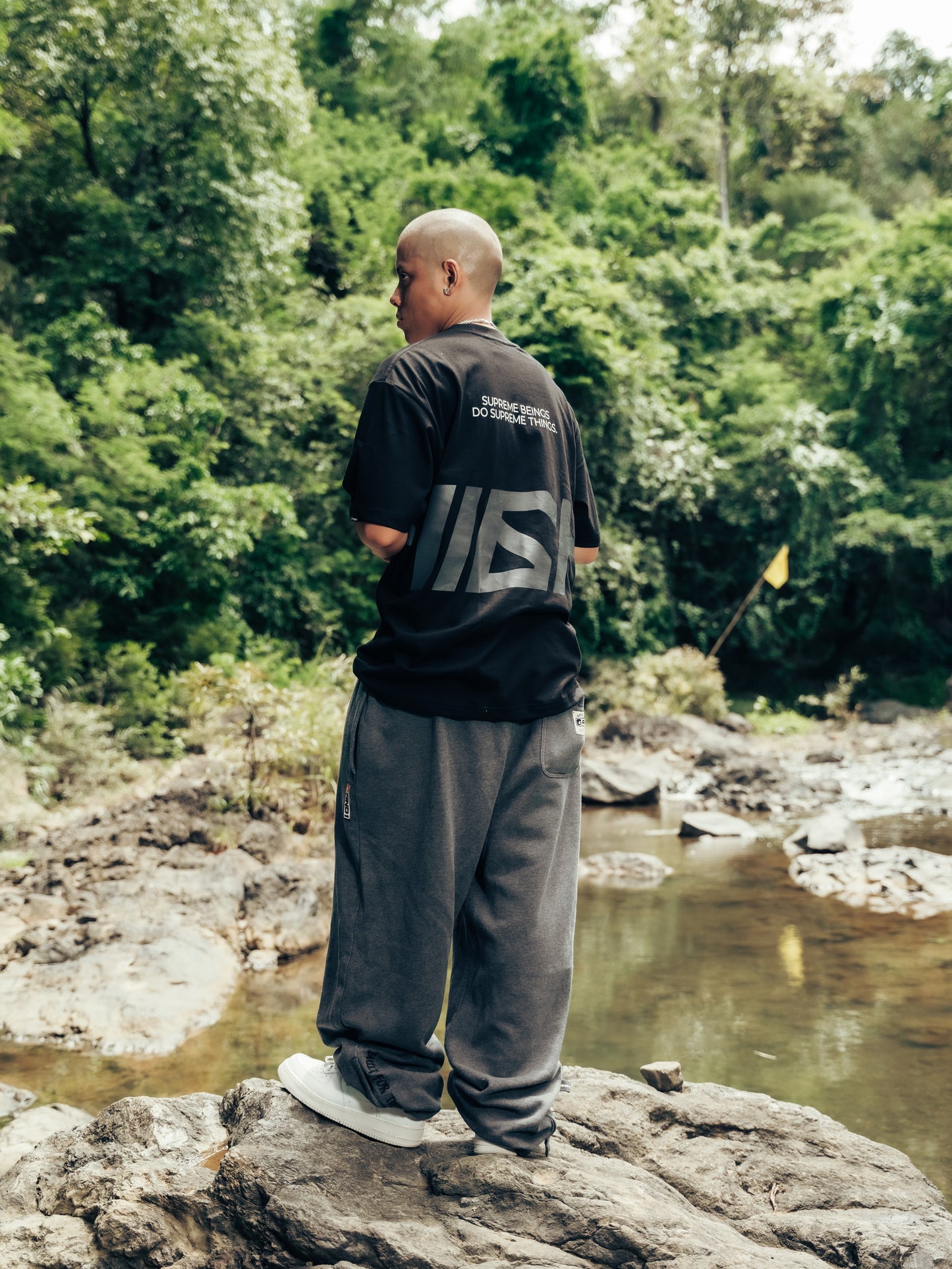 OFFHIGH SUPREME BLACK TSHIRT