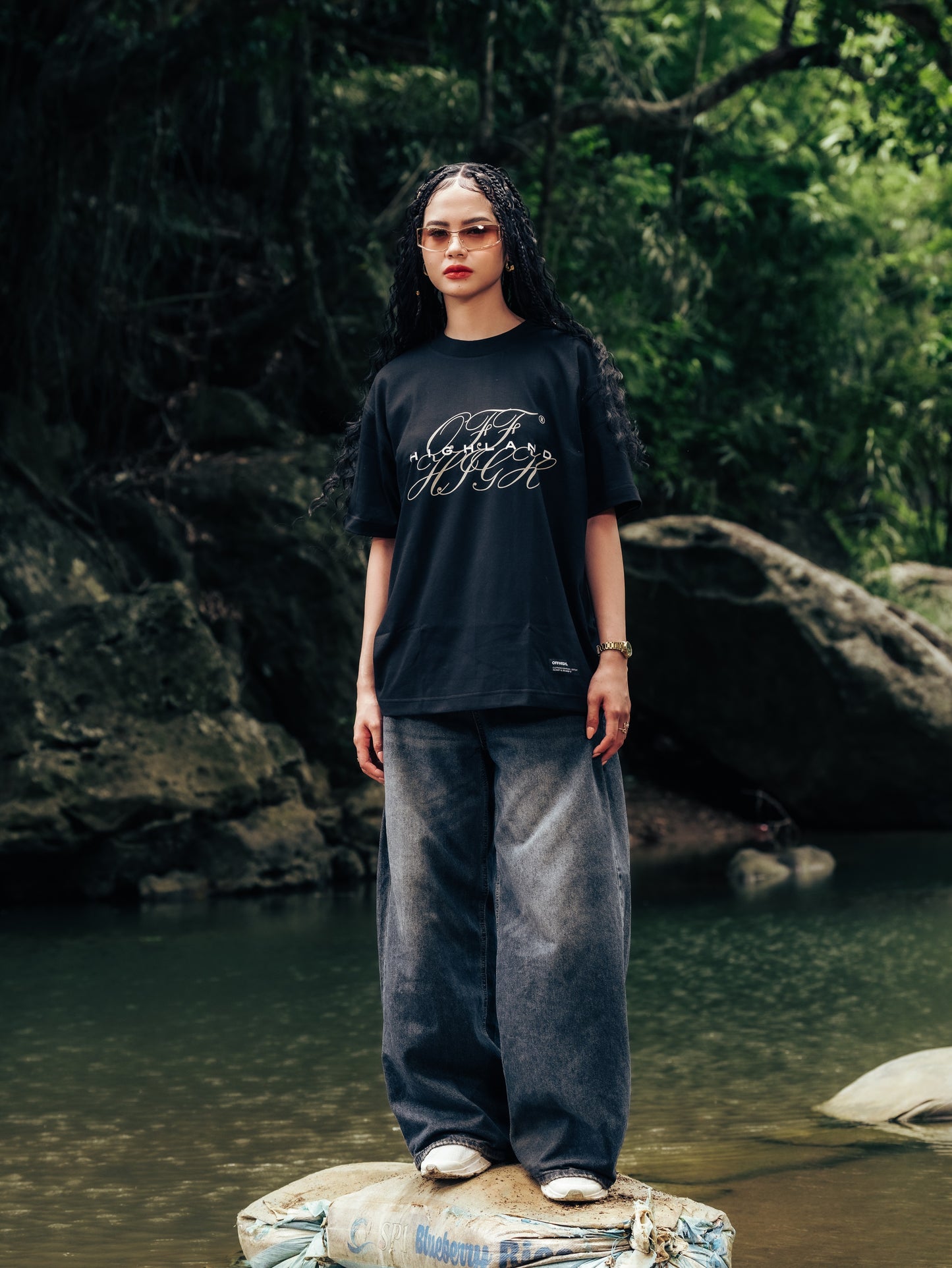 OFFHIGH DIRECTION BLACK TSHIRT