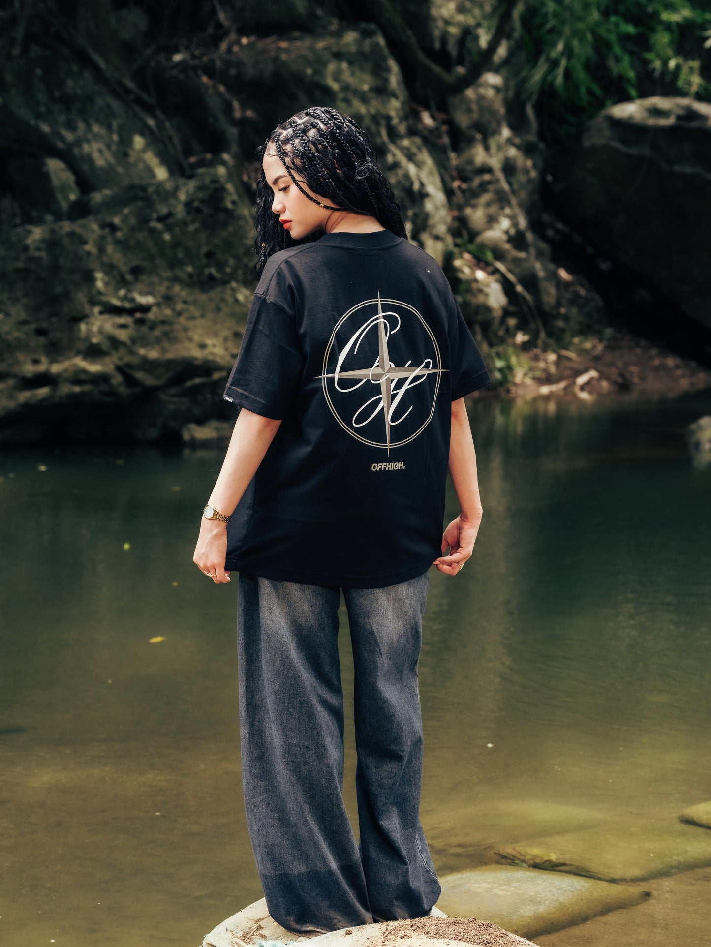 OFFHIGH DIRECTION BLACK TSHIRT