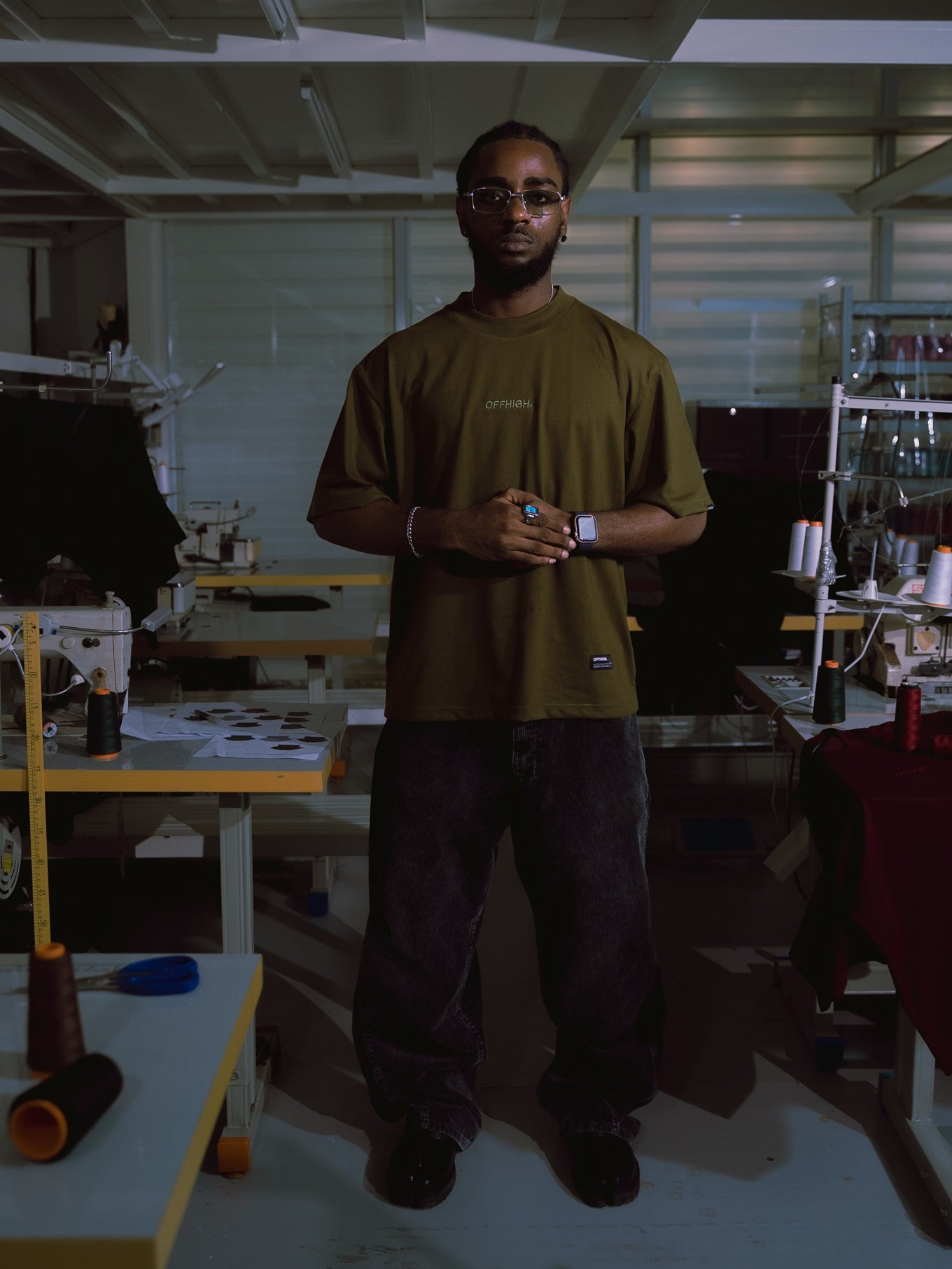 OFFHIGH SHADOW THREAD FATIGUE TSHIRT (BOXY FIT)