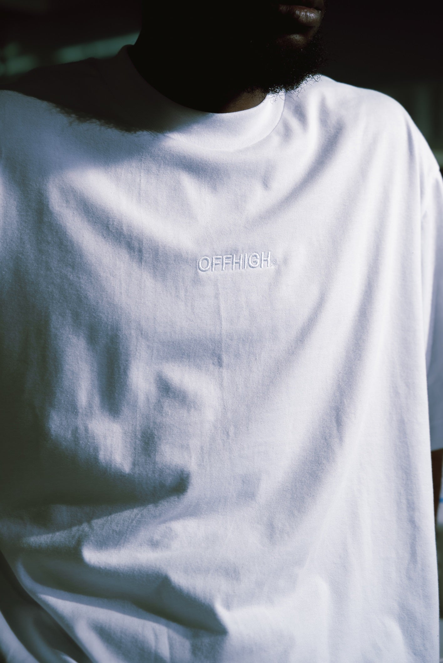 OFFHIGH SHADOW THREAD WHITE TSHIRT (BOXY FIT)