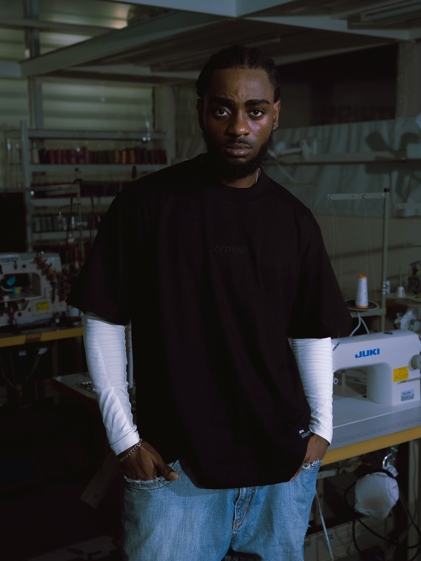 OFFHIGH SHADOW THREAD BLACK TSHIRT (BOXY FIT)