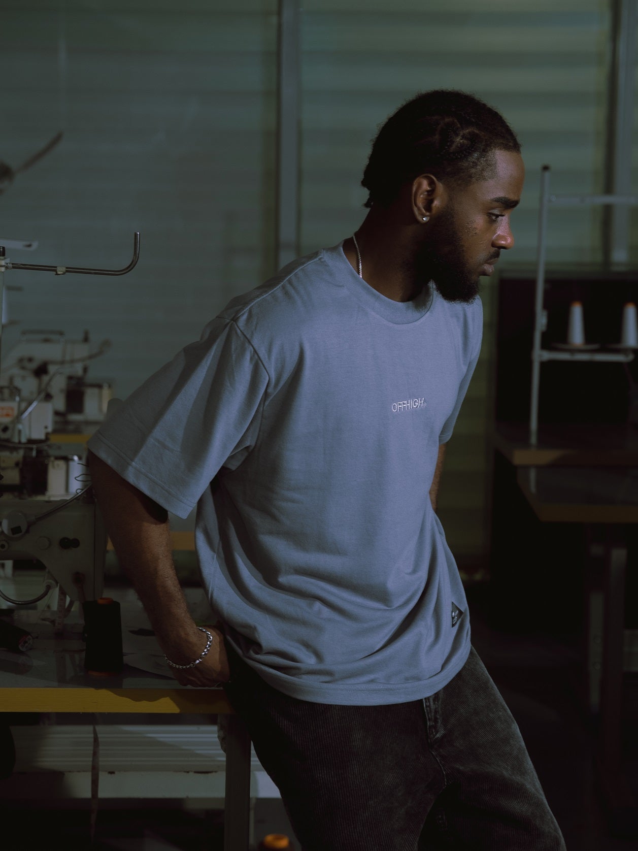 OFFHIGH SHADOW THREAD GRAY TSHIRT (BOXY FIT)