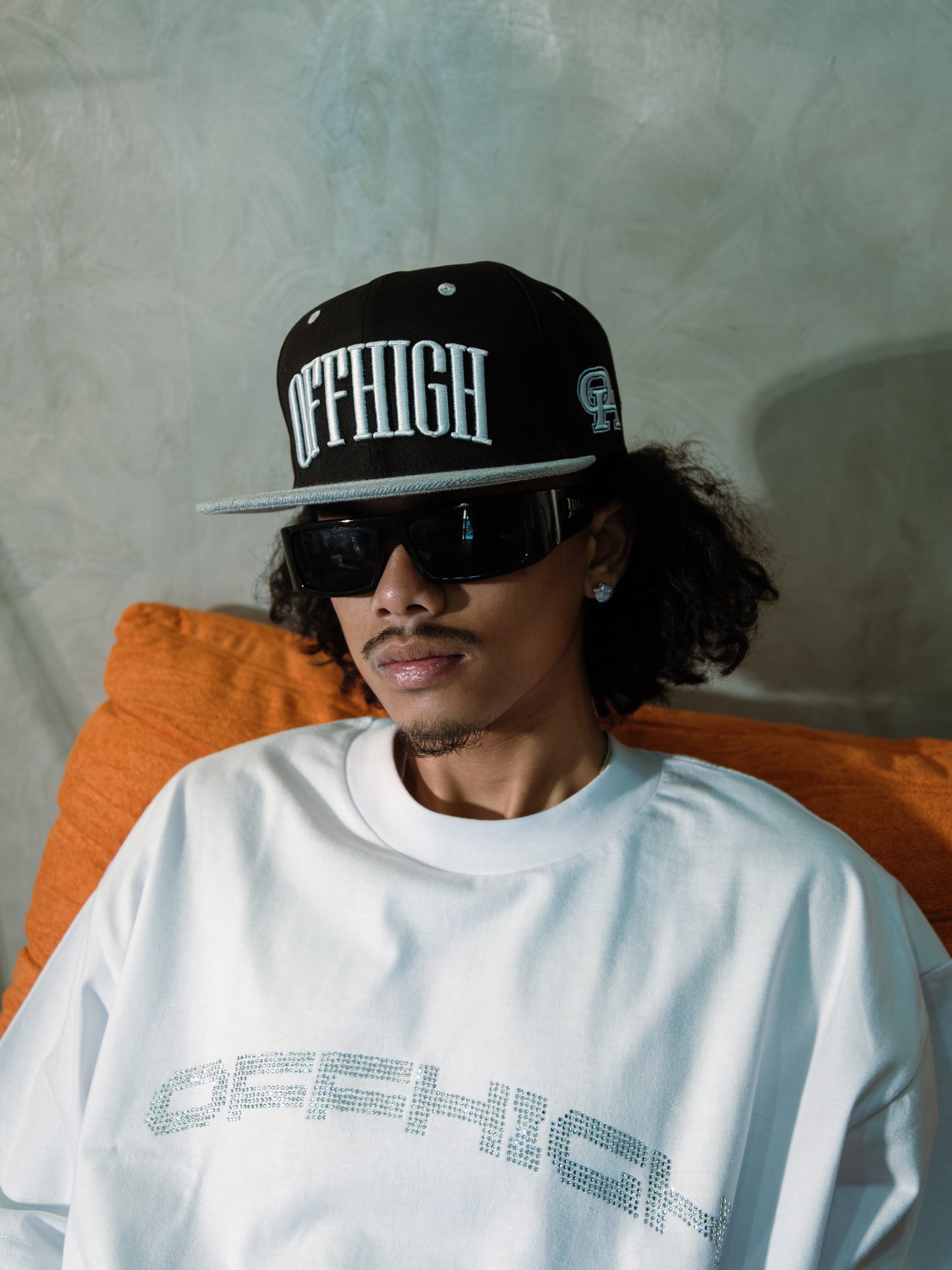 OFFHIGH RHINESTONES WHITE TSHIRT