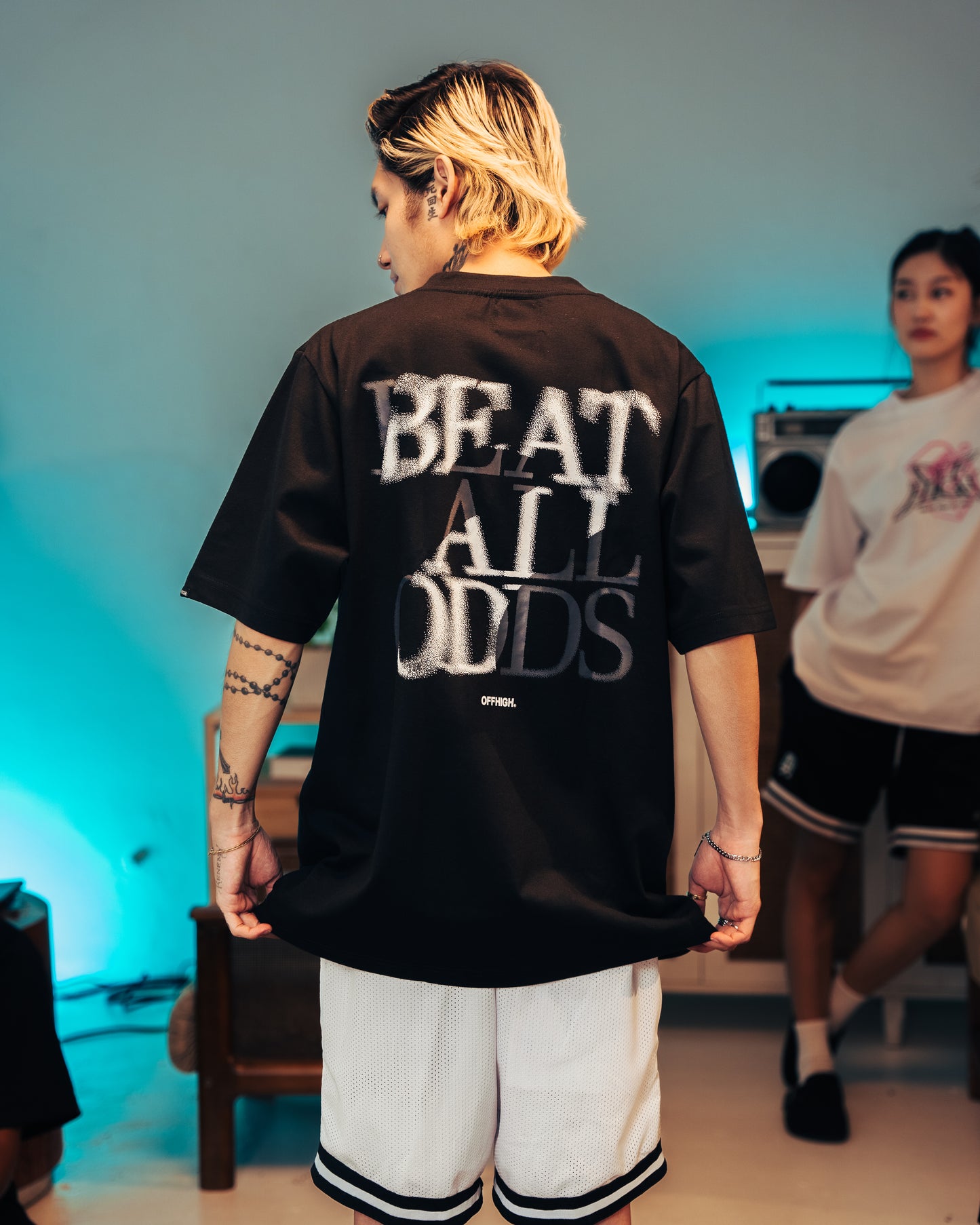 OFFHIGH BEAT ALL ODDS BLACK TSHIRT