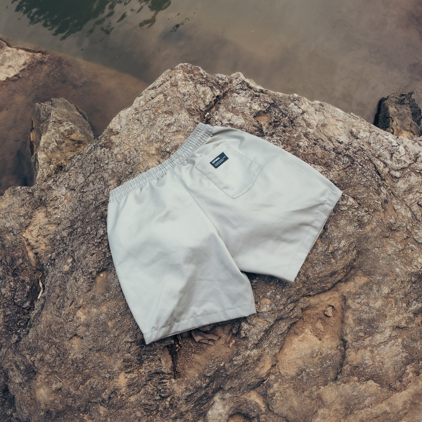 OFFHIGH RANGE GRAY SHORTS