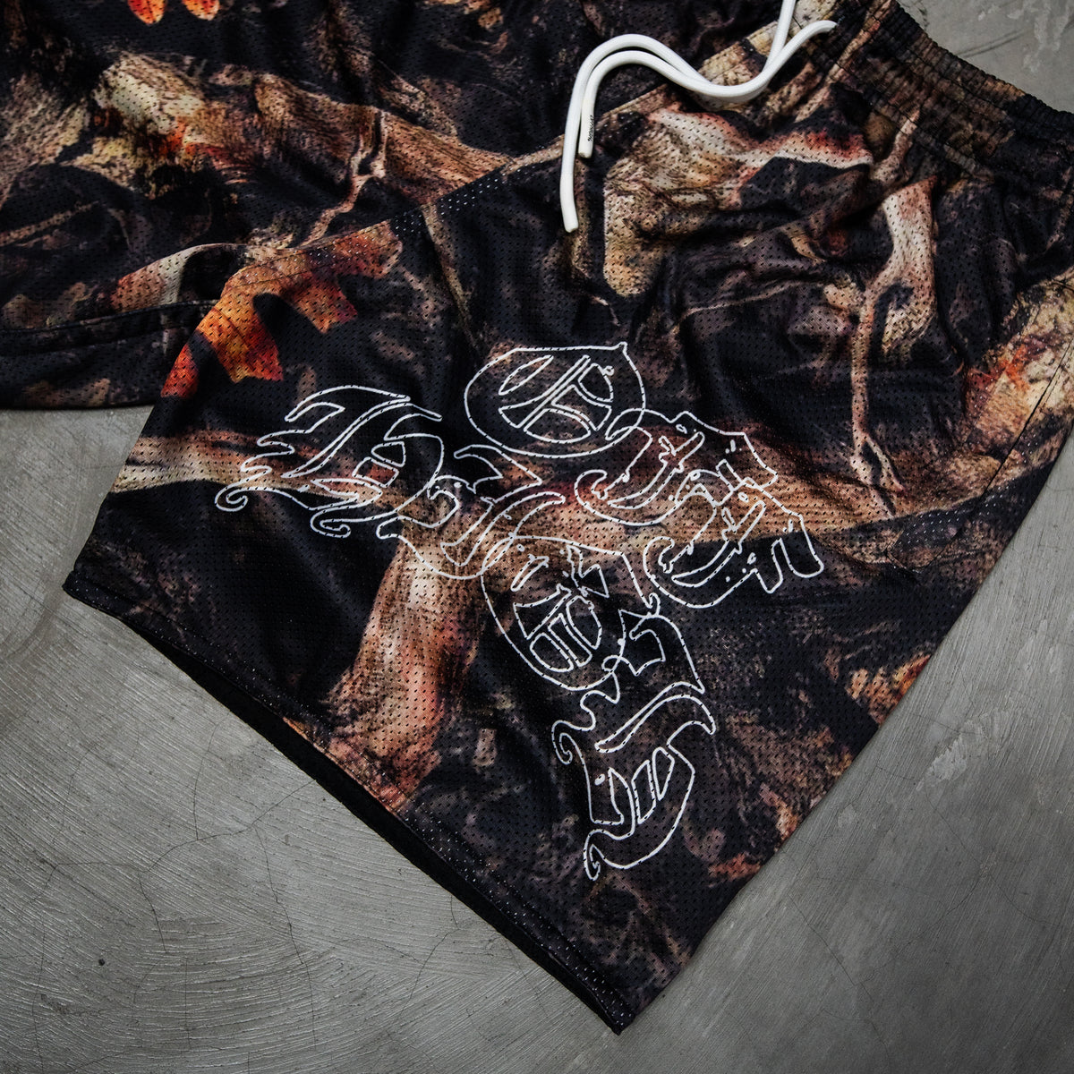 OFFHIGH TIMBER REAL TREE MESH SHORT