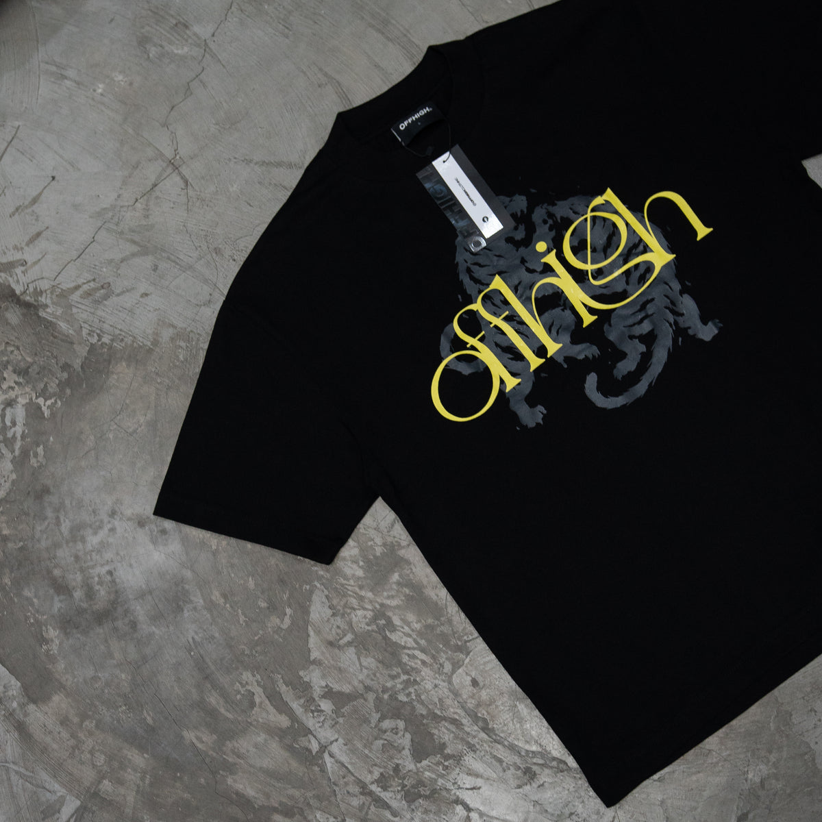 OFFHIGH PACE BLACK TSHIRT
