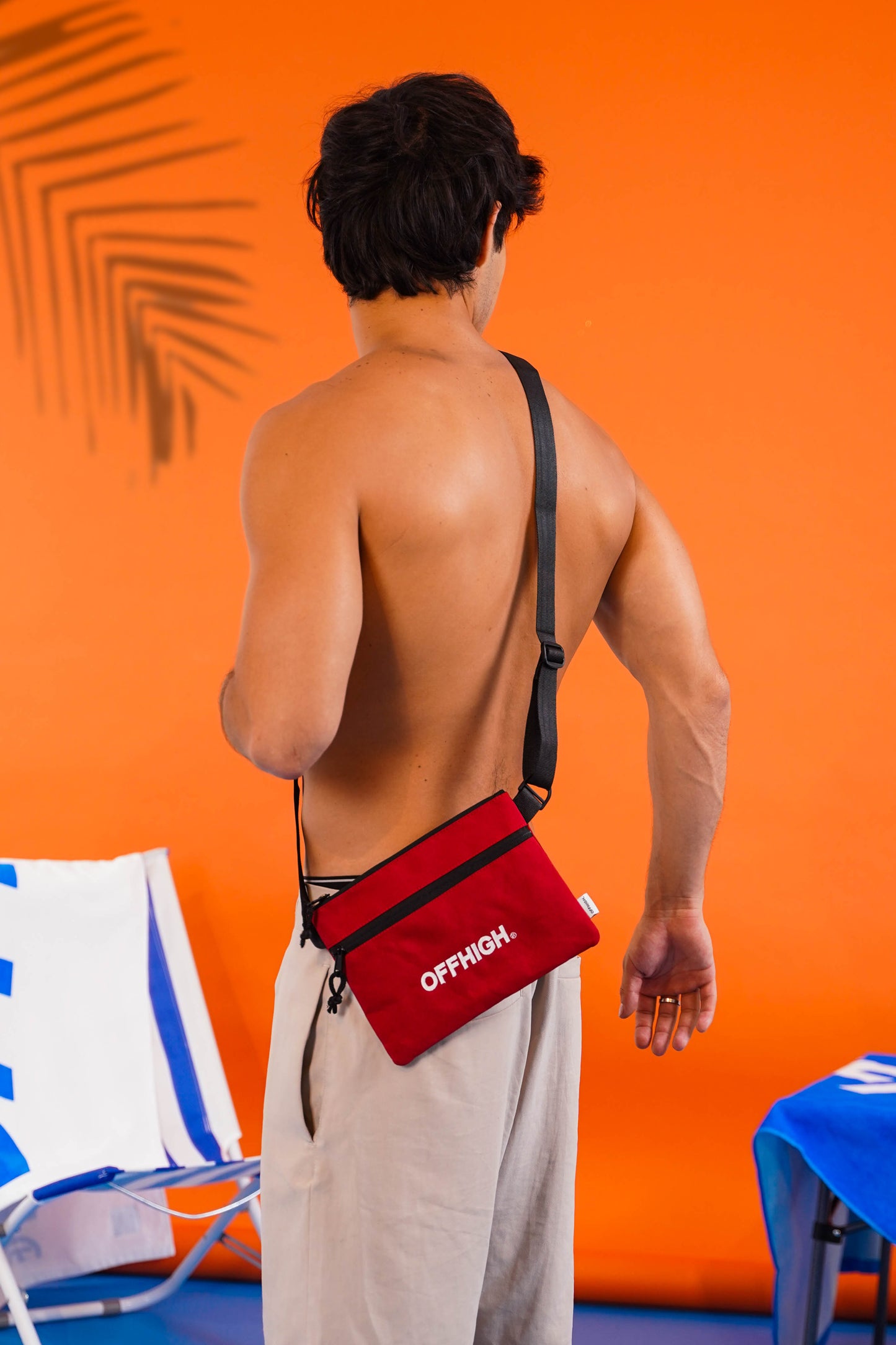 OFFHIGH BASIC FERRY RED SLING BAG