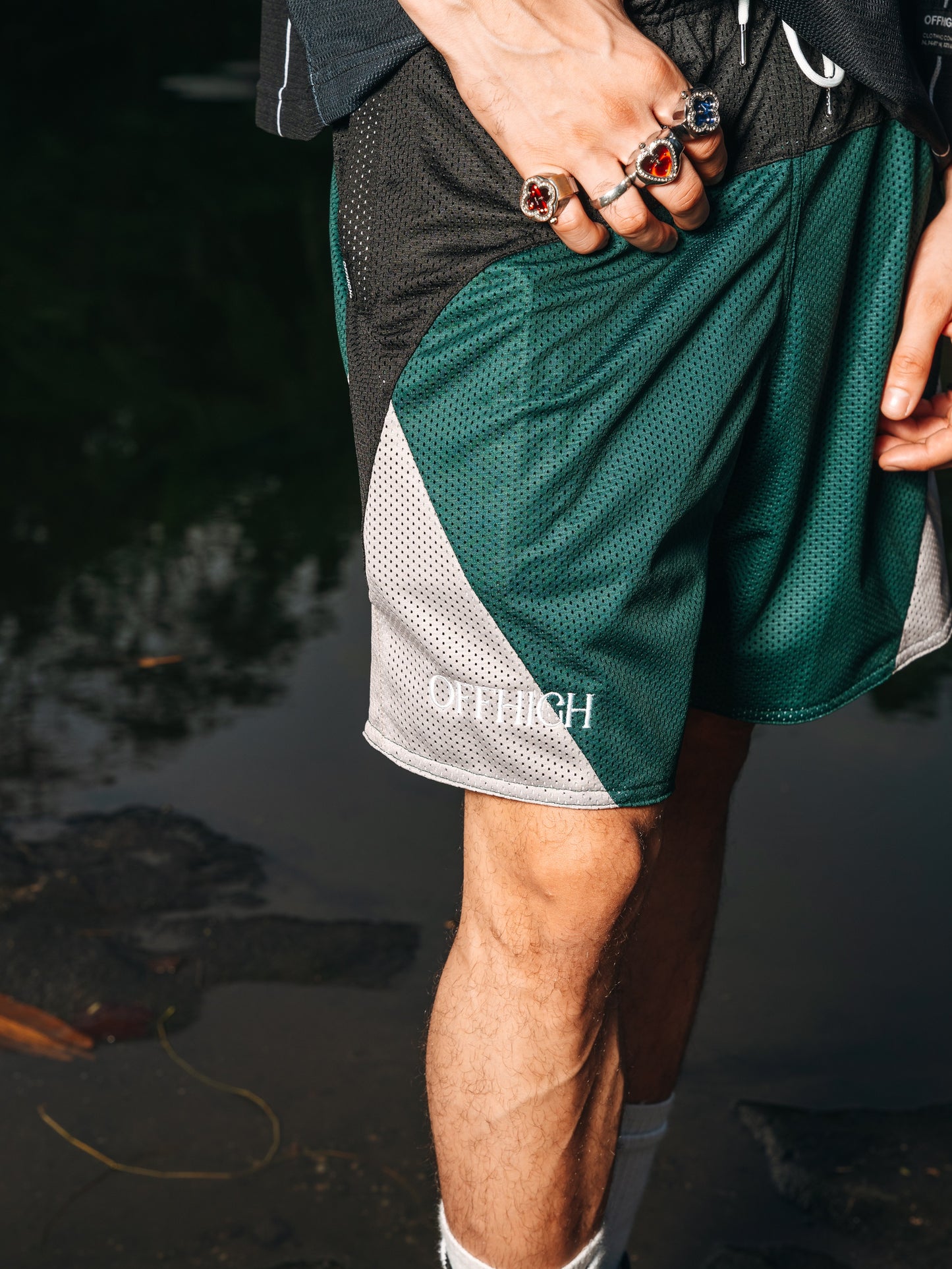 OFFHIGH OXY GREEN MESH SHORT