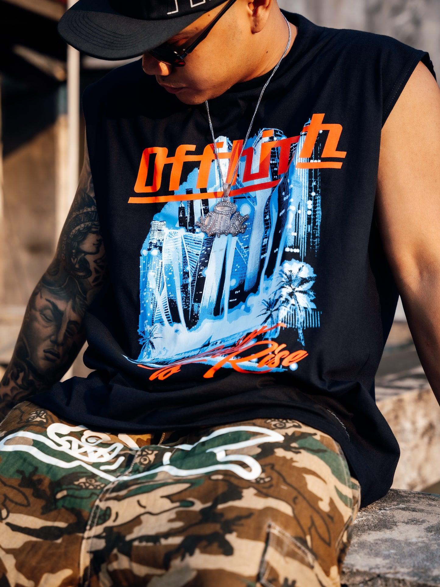 OFFHIGH CITY LIGHTS BLACK MUSCLE TEE