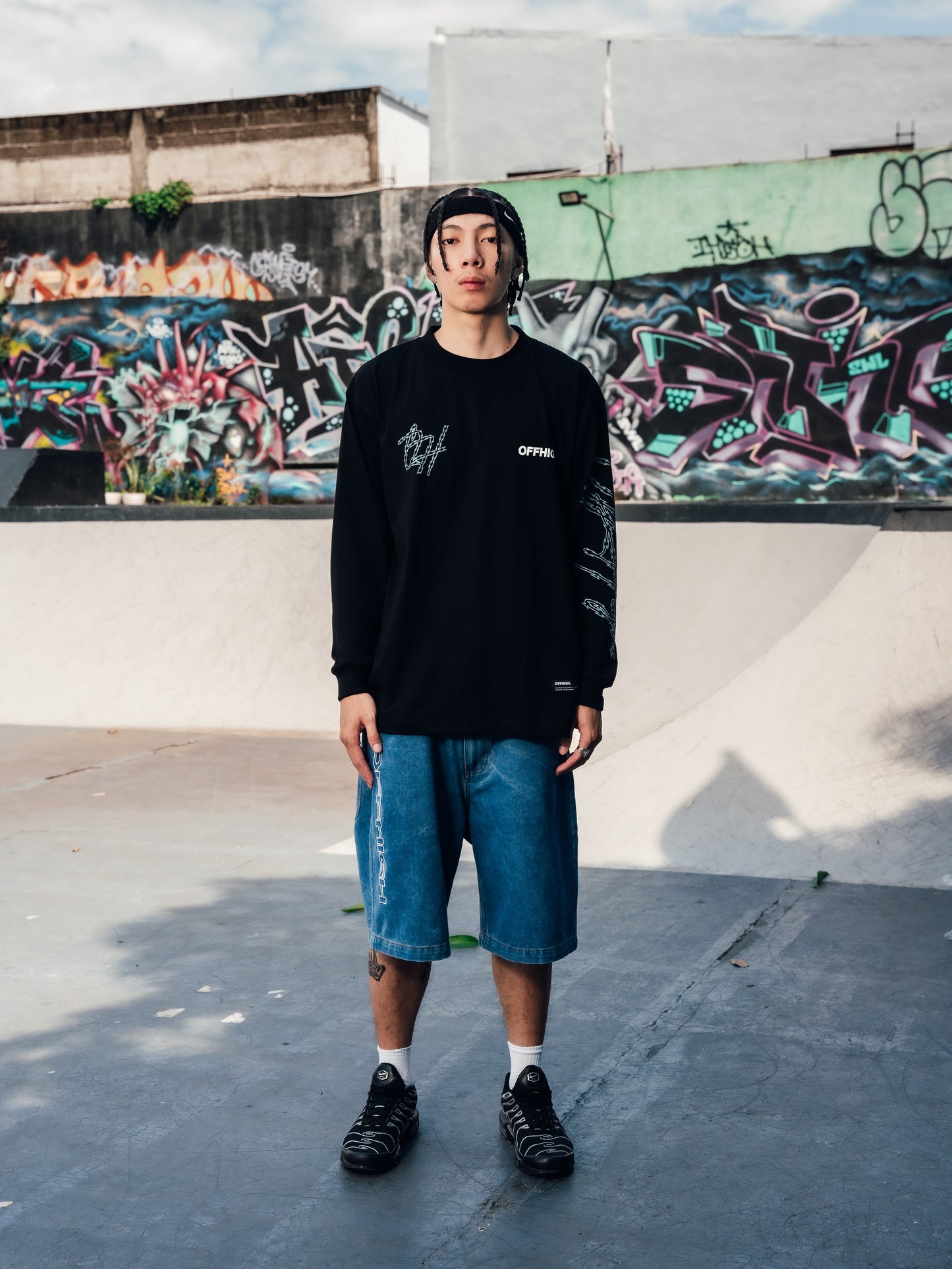 OFFHIGH RAZOR BLACK LONGSLEEVE