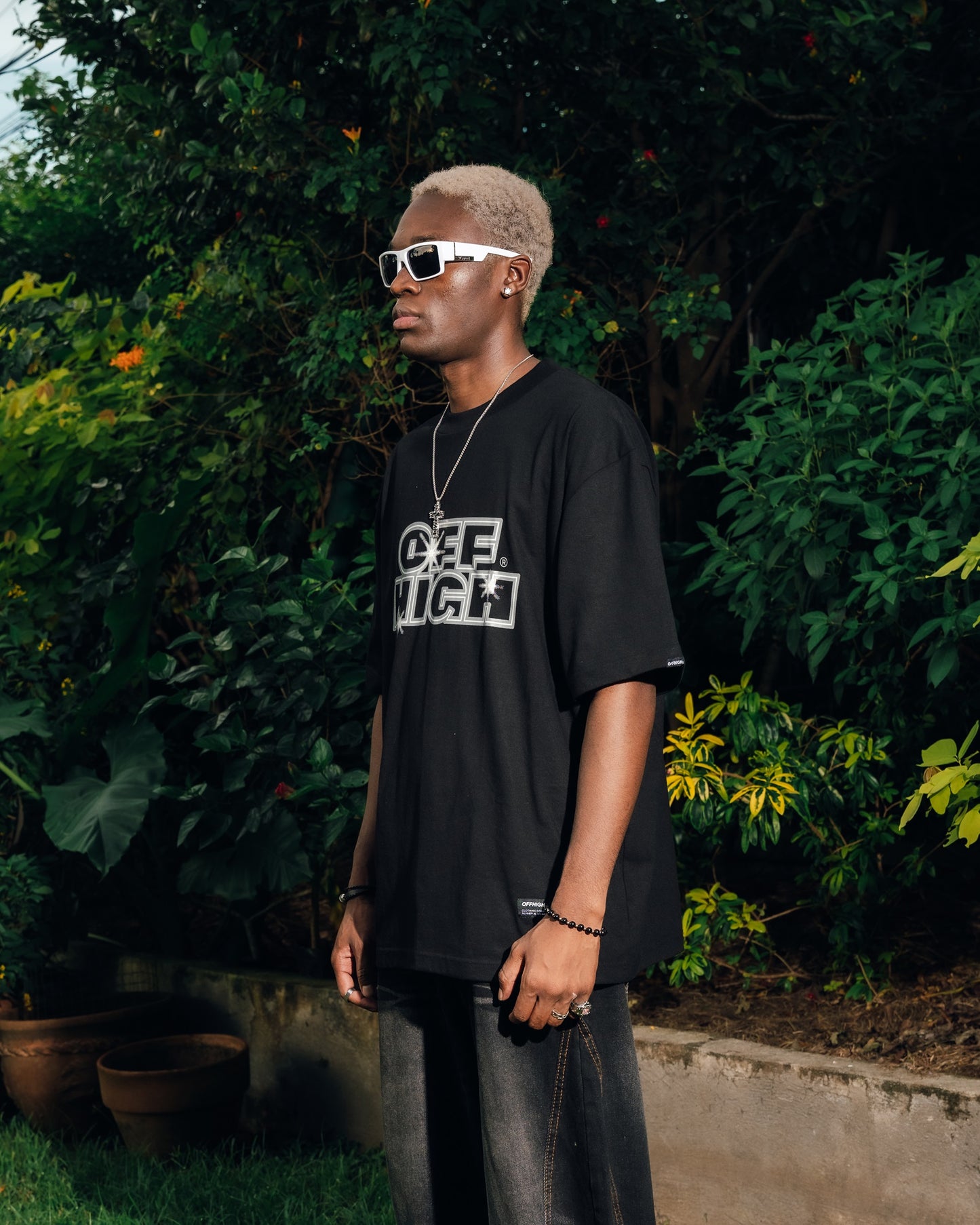 OFFHIGH FLARE BLACK TSHIRT