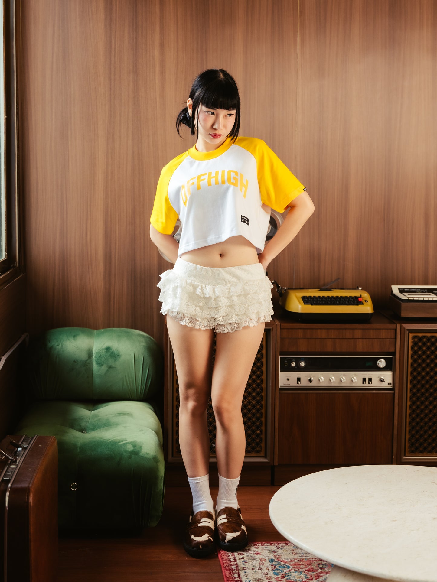 OFFHIGH RAGLAN GOLDIE CROP TSHIRT