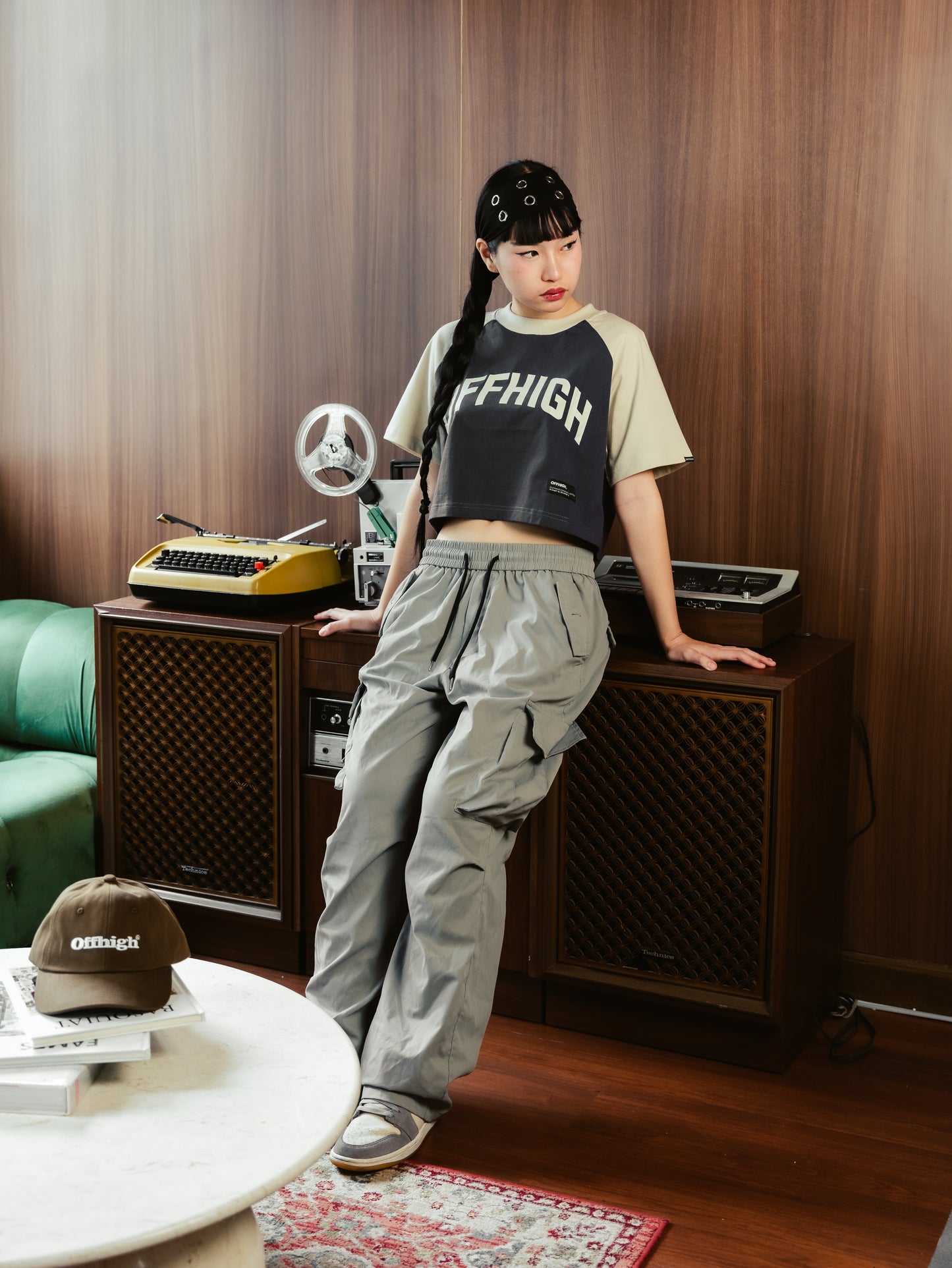 OFFHIGH RAGLAN STONE CROP TSHIRT