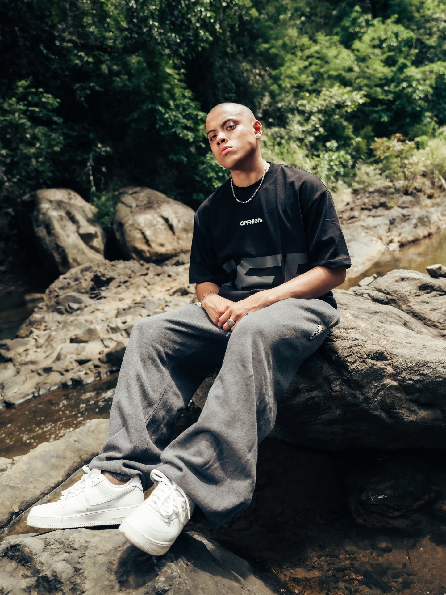 OFFHIGH SUPREME BLACK TSHIRT