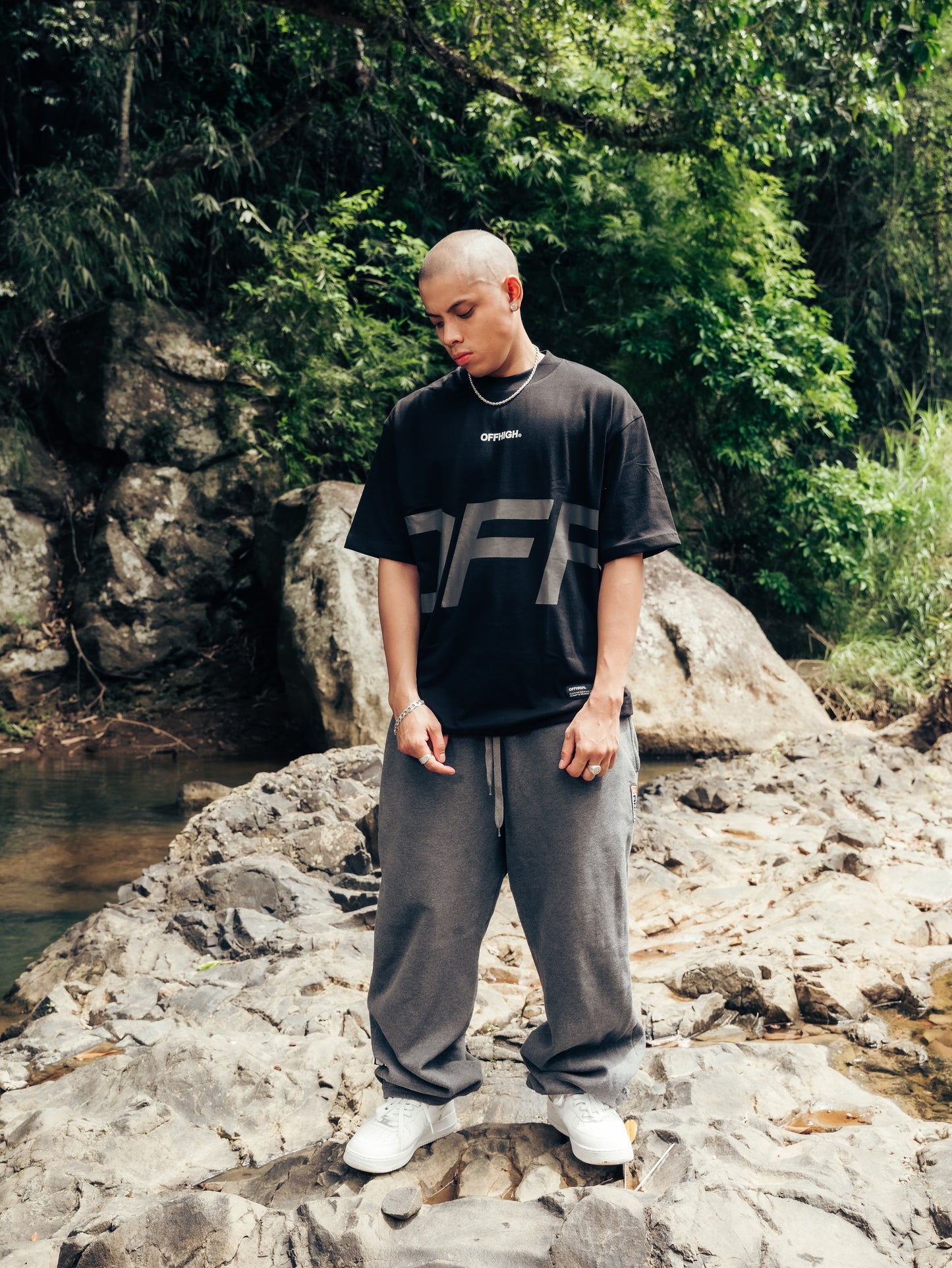 OFFHIGH SUPREME BLACK TSHIRT