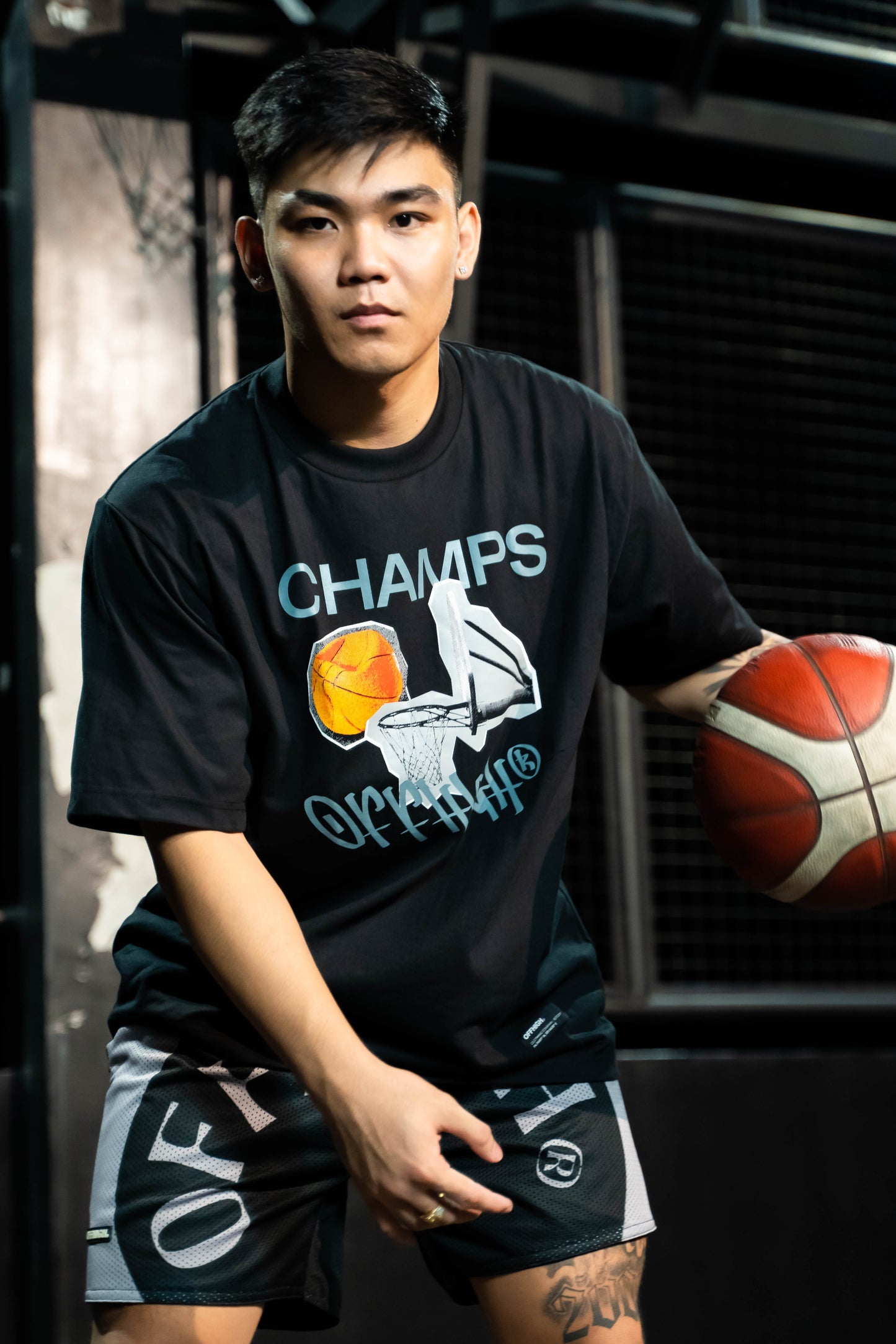 OFFHIGH STREET CHAMPS BLACK TSHIRT