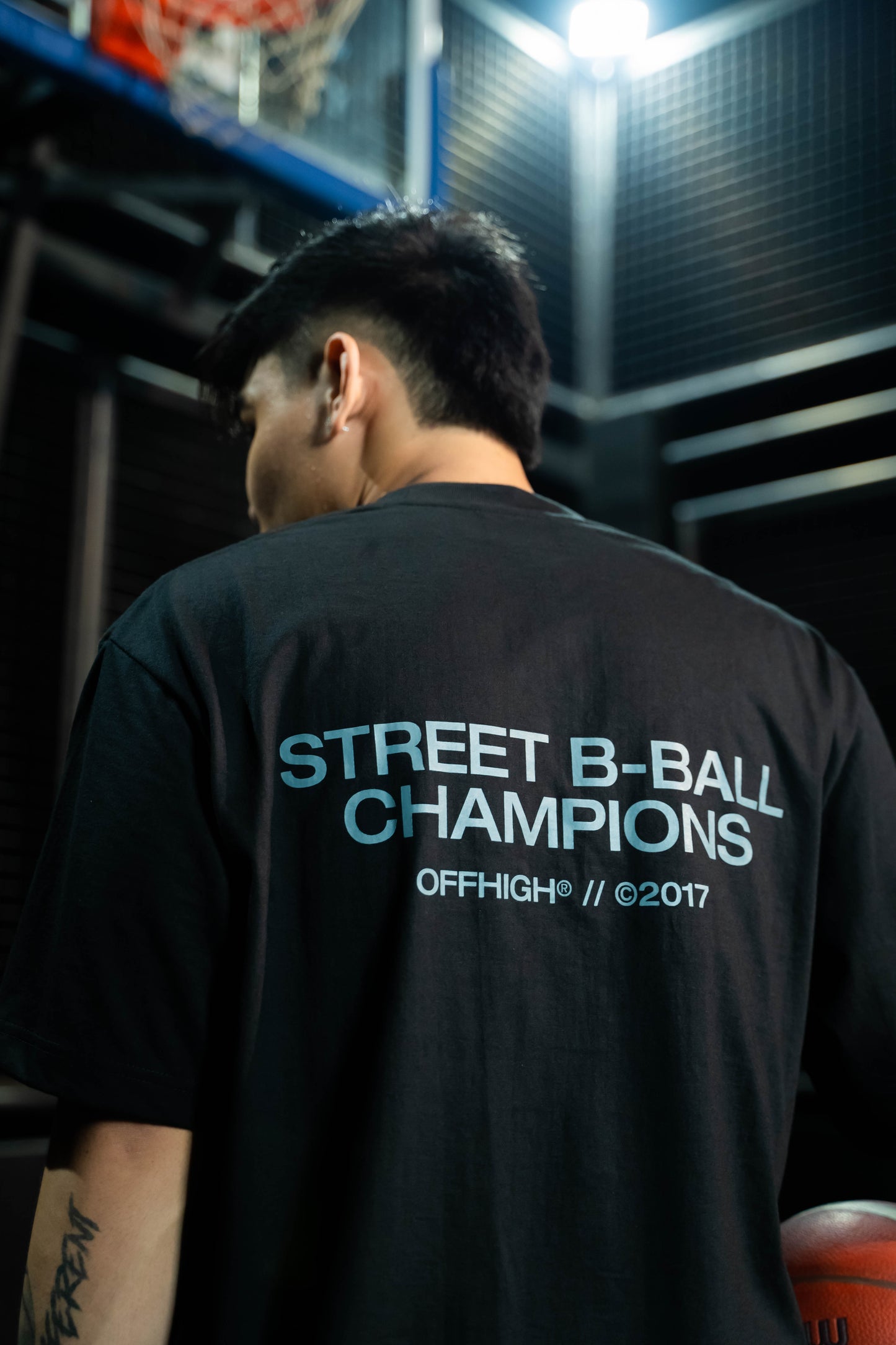 OFFHIGH STREET CHAMPS BLACK TSHIRT