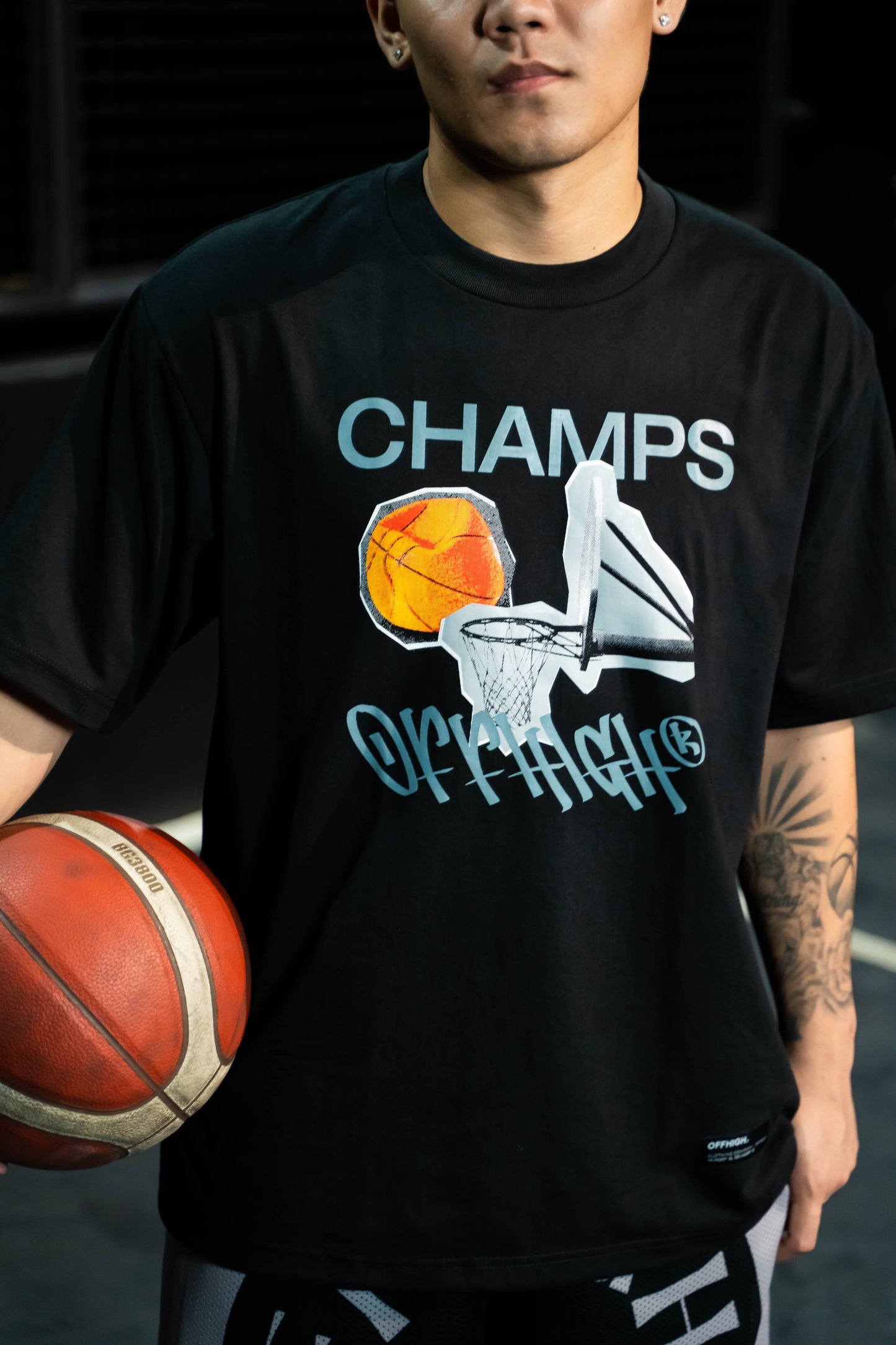 OFFHIGH STREET CHAMPS BLACK TSHIRT