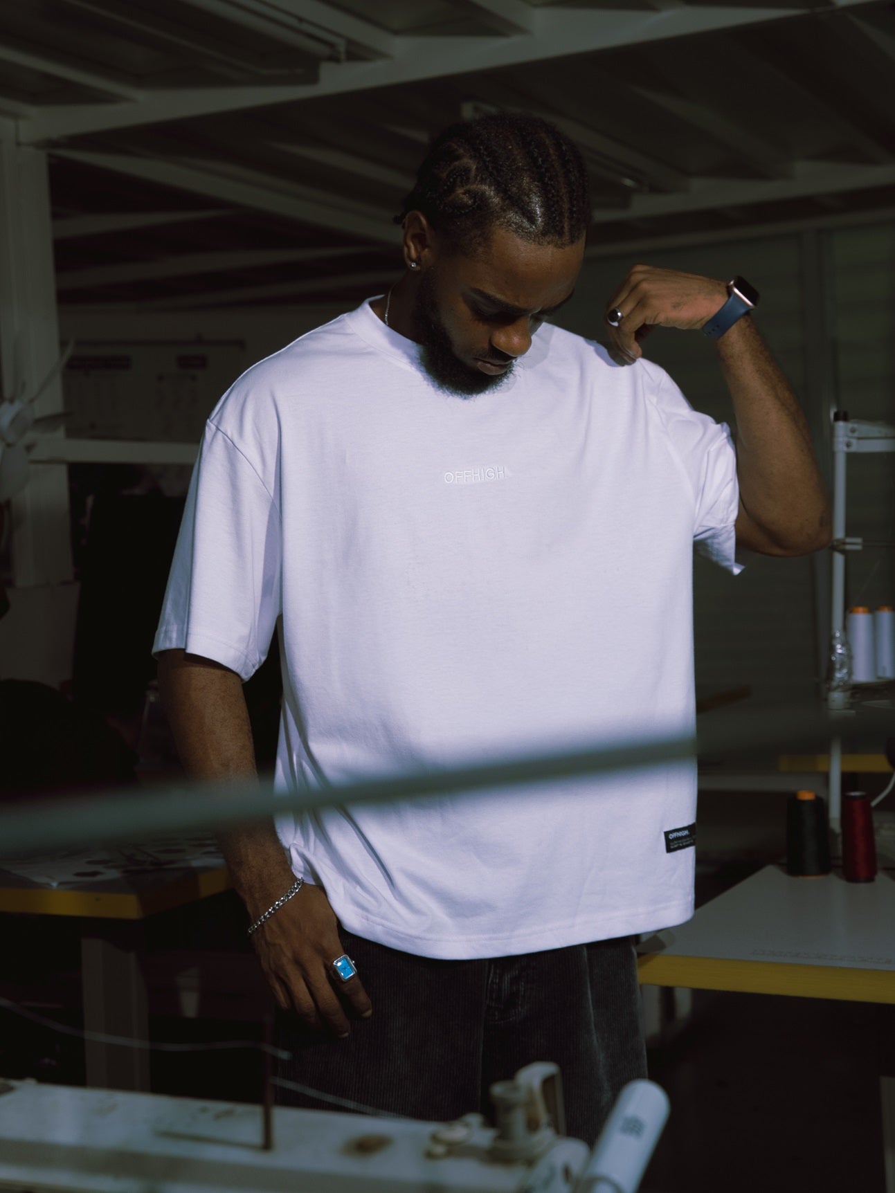 OFFHIGH SHADOW THREAD WHITE TSHIRT (BOXY FIT)