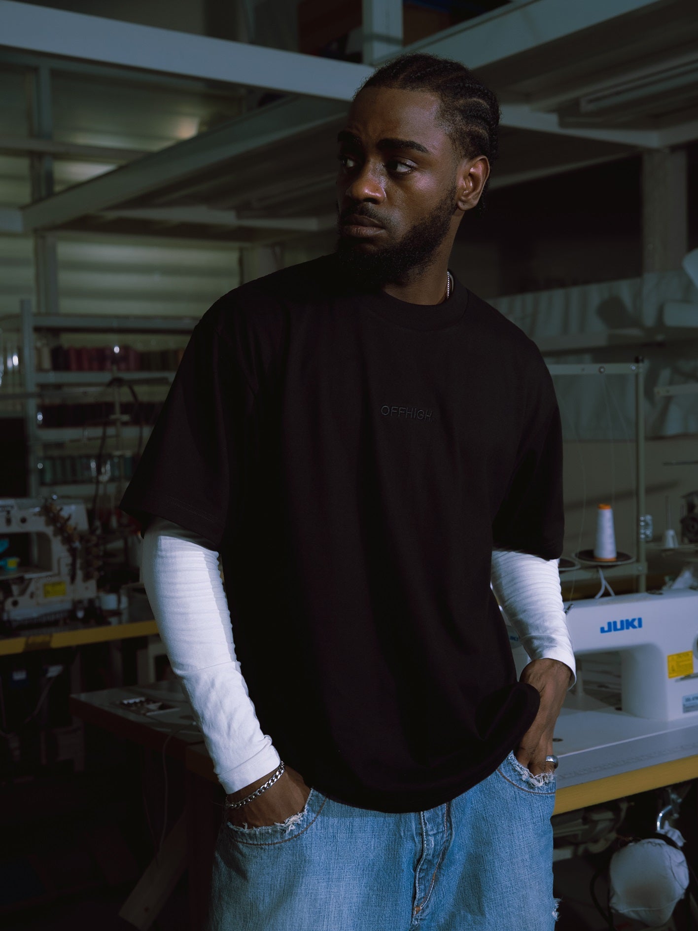 OFFHIGH SHADOW THREAD BLACK TSHIRT (BOXY FIT)