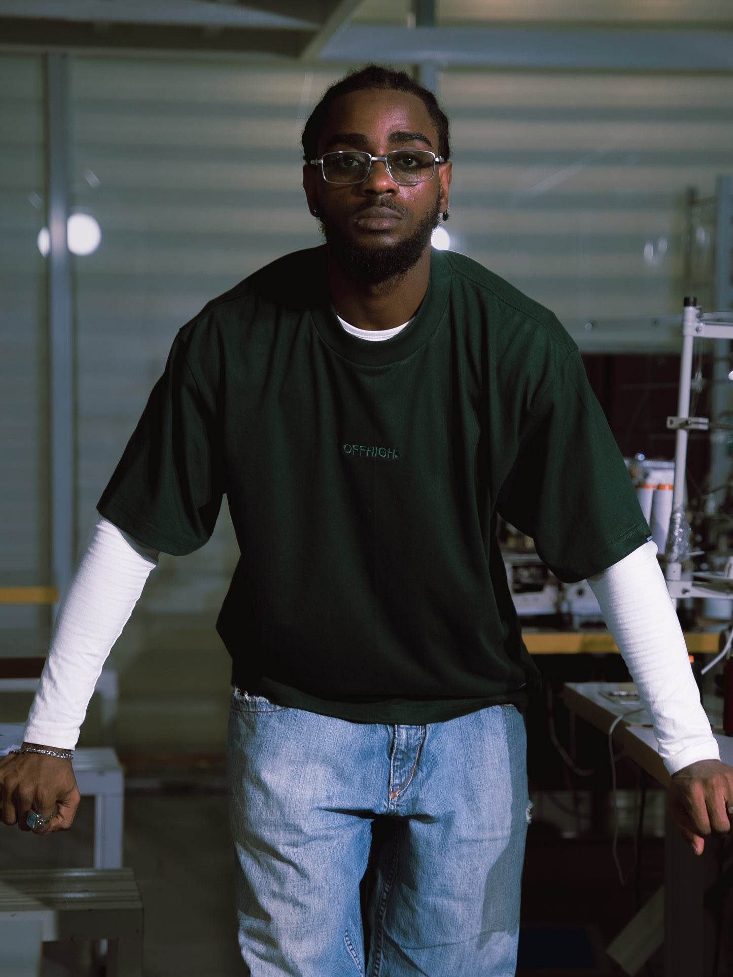 OFFHIGH SHADOW THREAD MOSS GREEN TSHIRT (BOXY FIT)