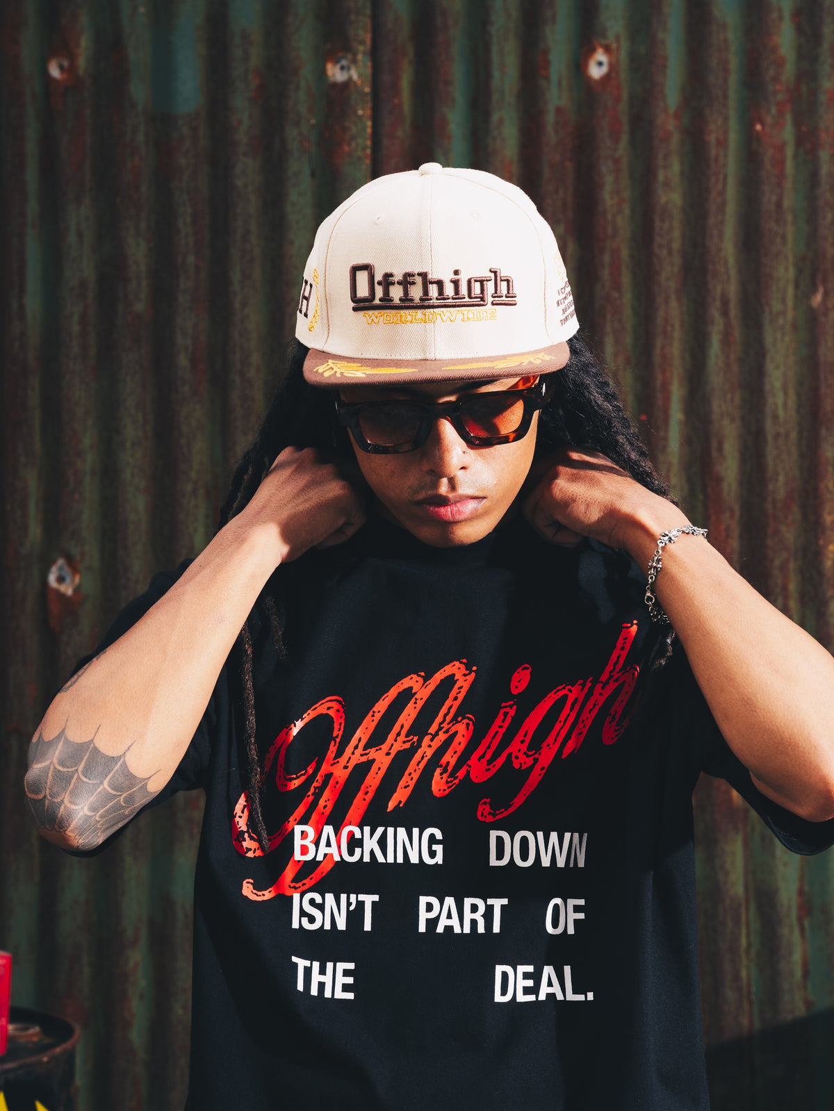 OFFHIGH BACKING DOWN BLACK TSHIRT
