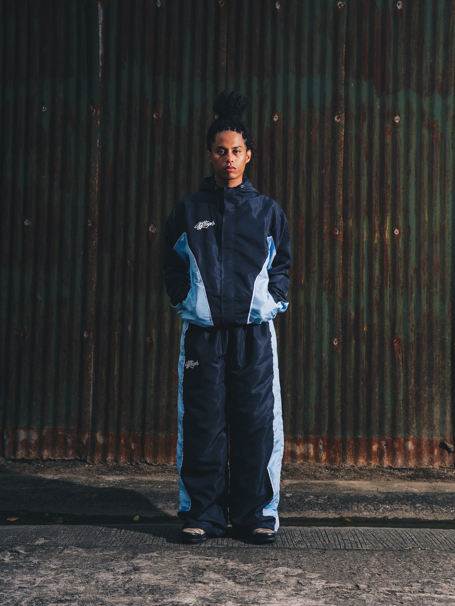 OFFHIGH BONE DRY BLUE WINDBREAKER