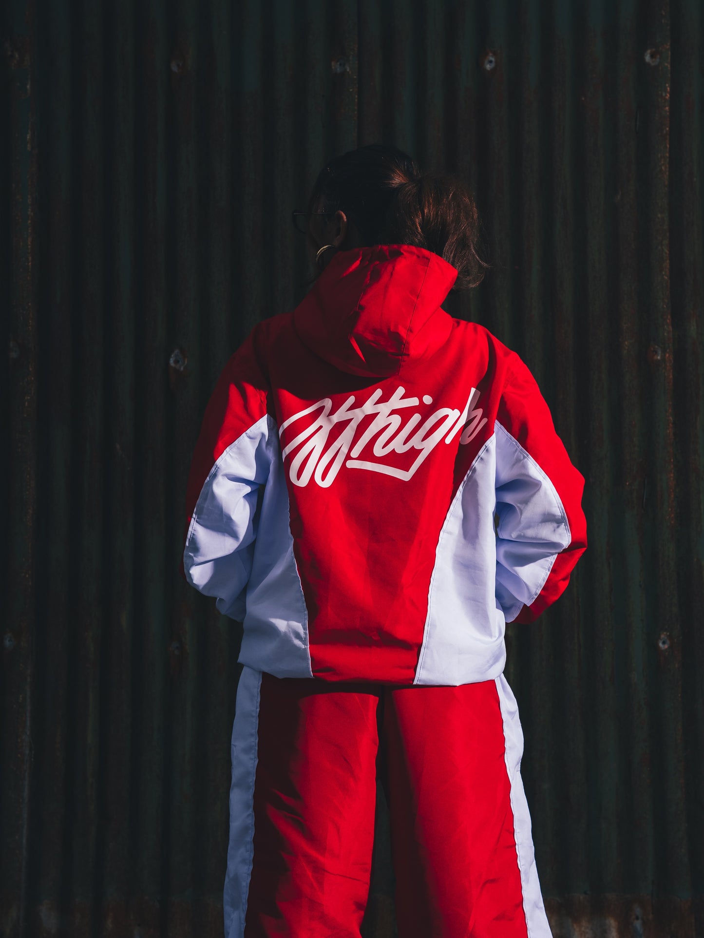 OFFHIGH BONE DRY RED WINDBREAKER