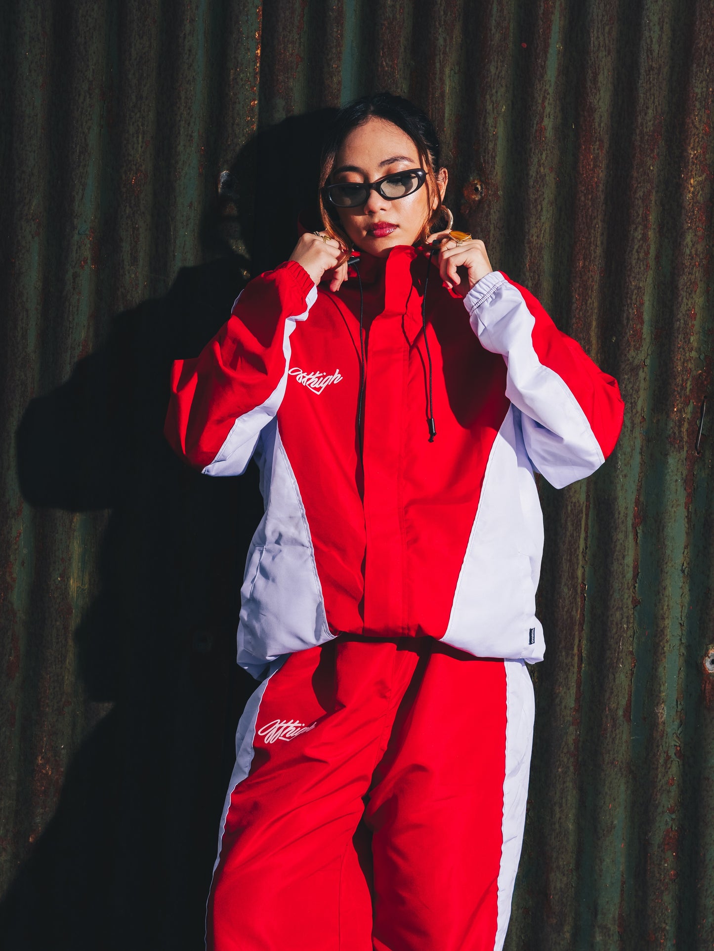 OFFHIGH BONE DRY RED WINDBREAKER