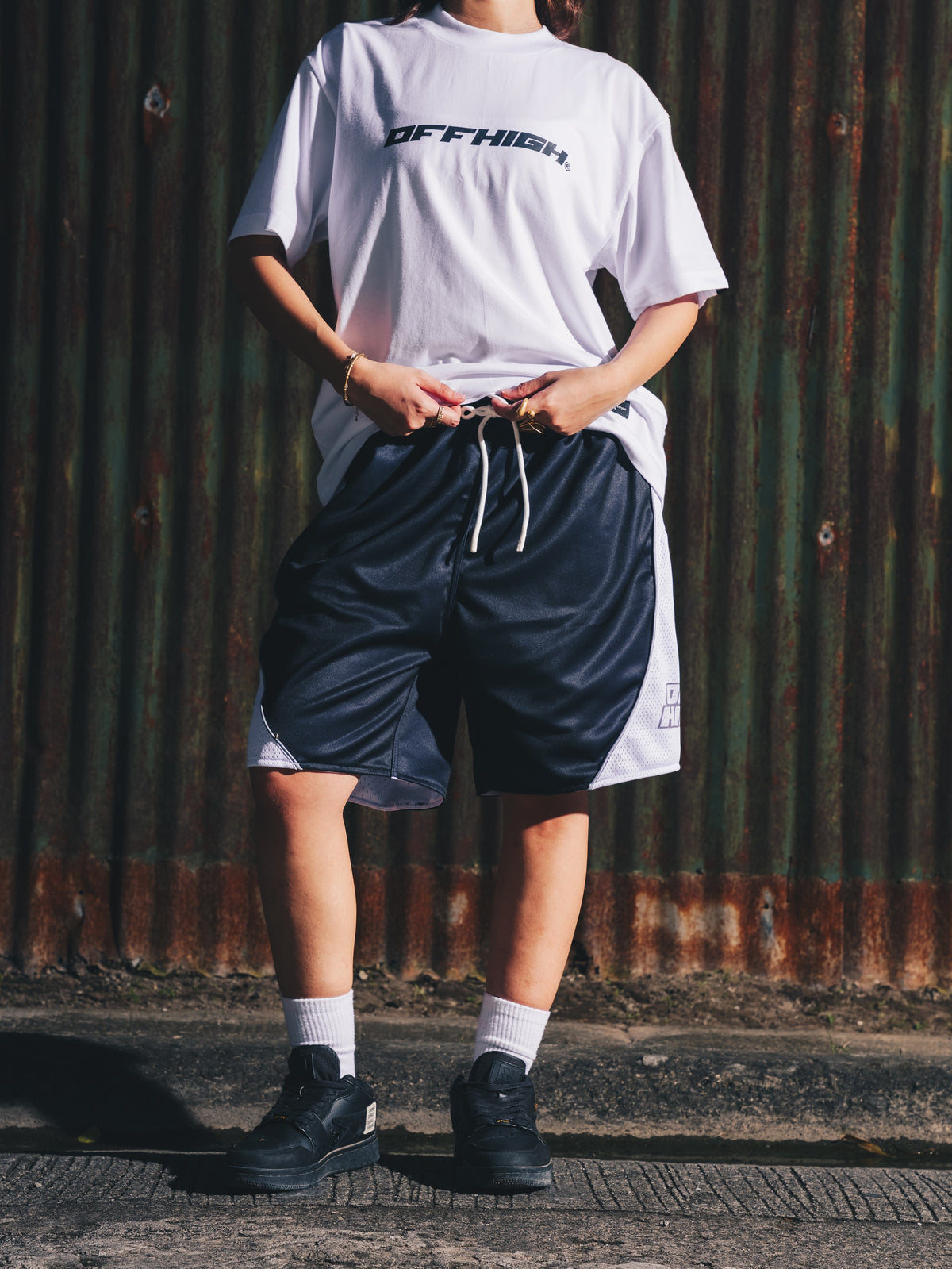 OFFHIGH ROUTINE BLACK MESH SHORT