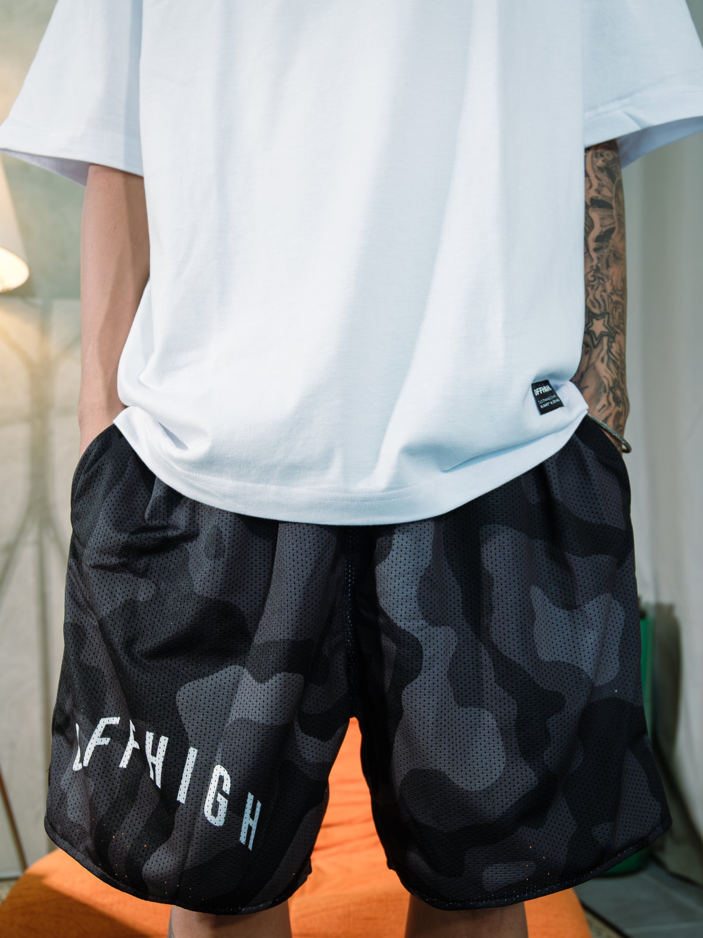 OFFHIGH CAMOU ARCH BLACK MESH SHORT
