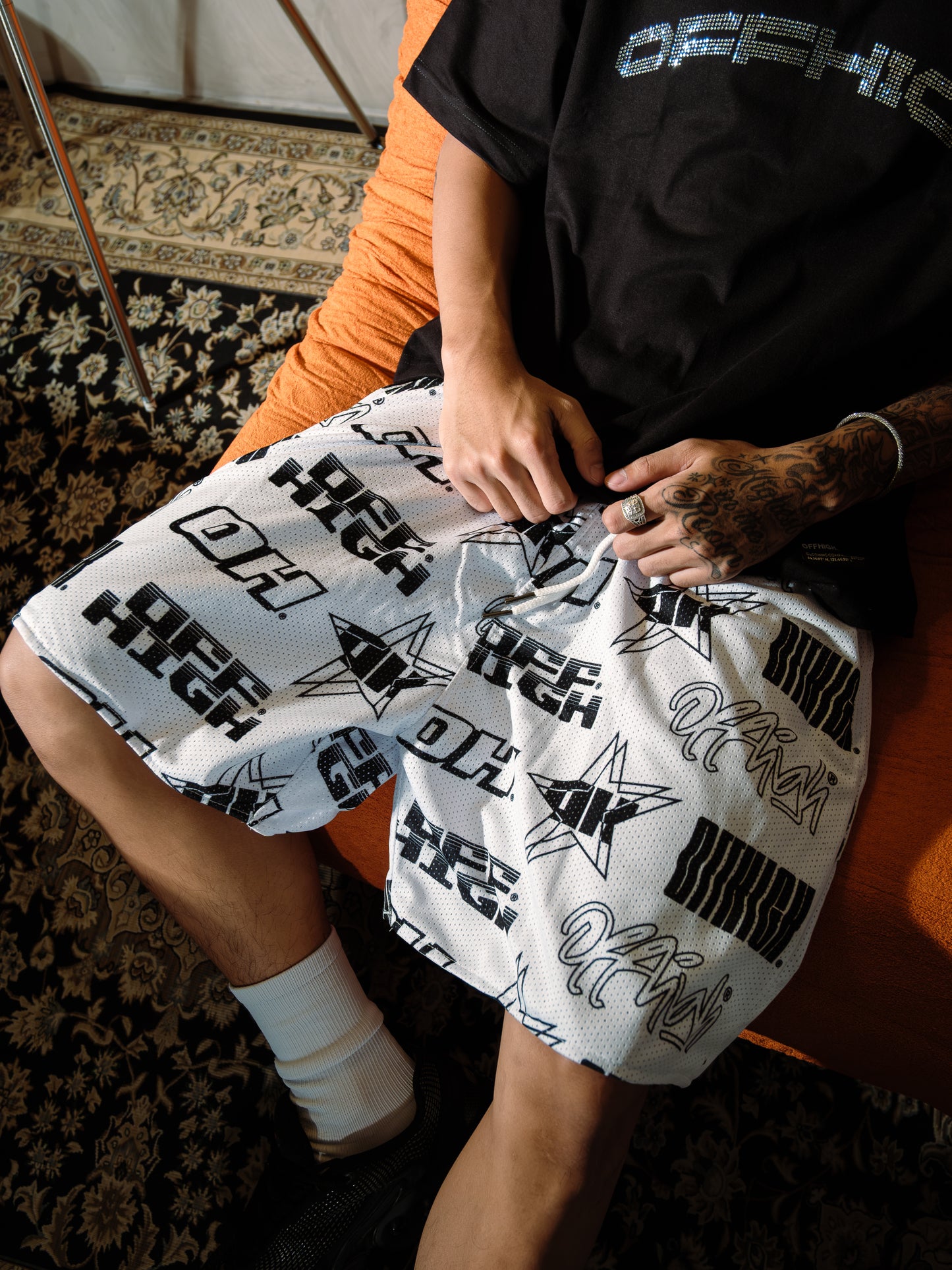 OFFHIGH PRIDE WHITE MESH SHORT