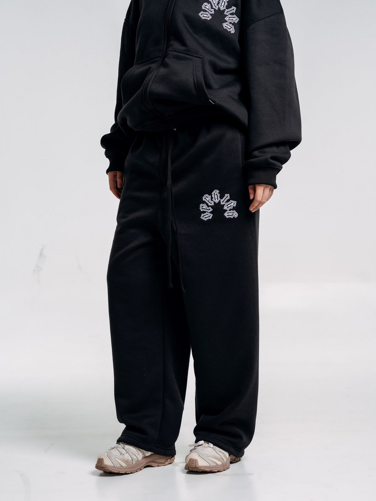 OFFHIGH CONVEX BLACK SWEAT PANTS