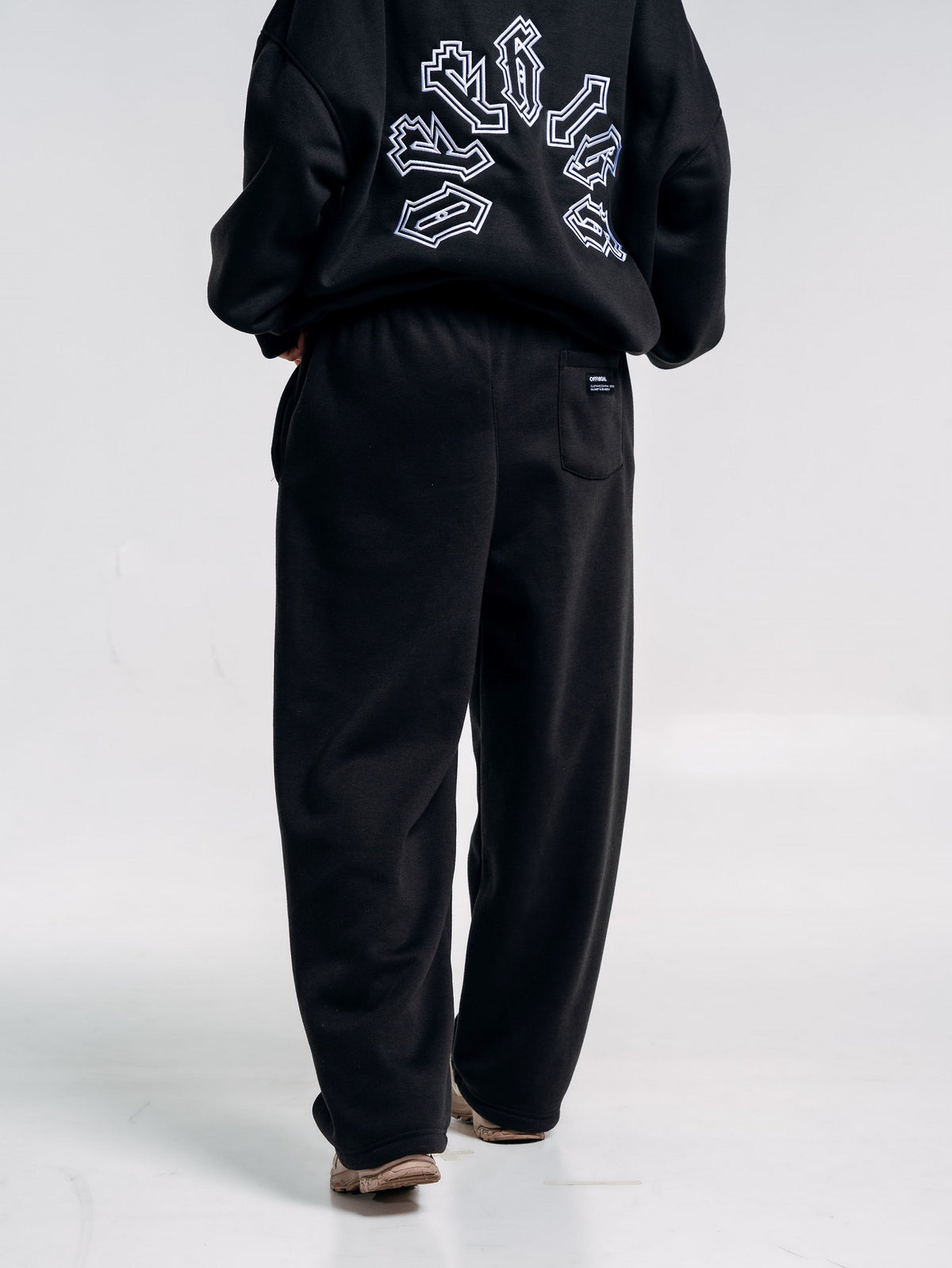 OFFHIGH CONVEX BLACK SWEAT PANTS