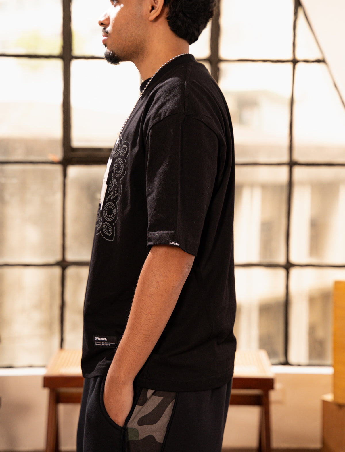 OFFHIGH LACE BLACK TSHIRT