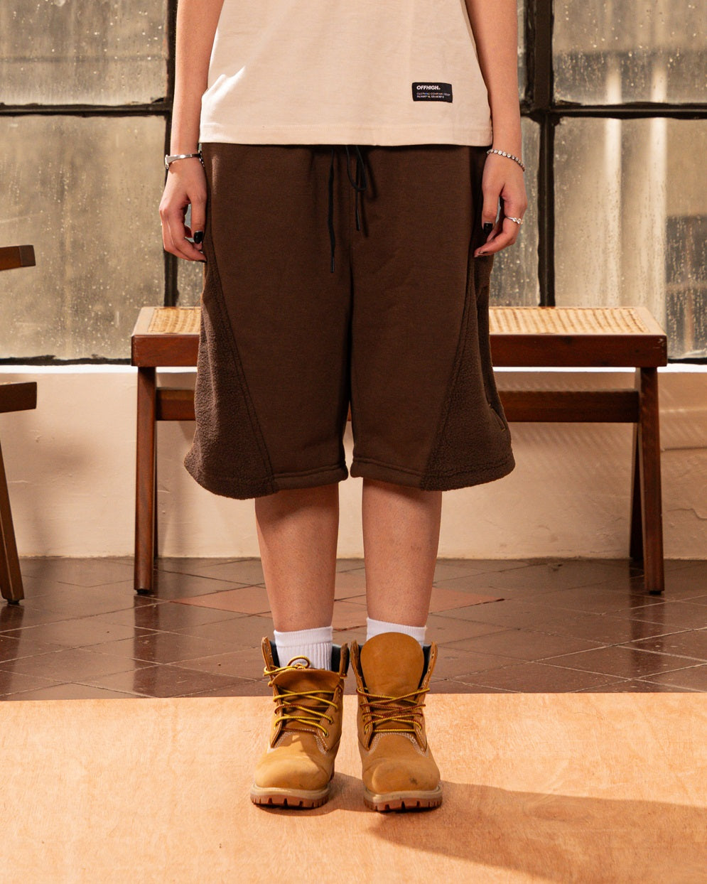 OFFHIGH TRACKS BROWN SWEATSHORTS