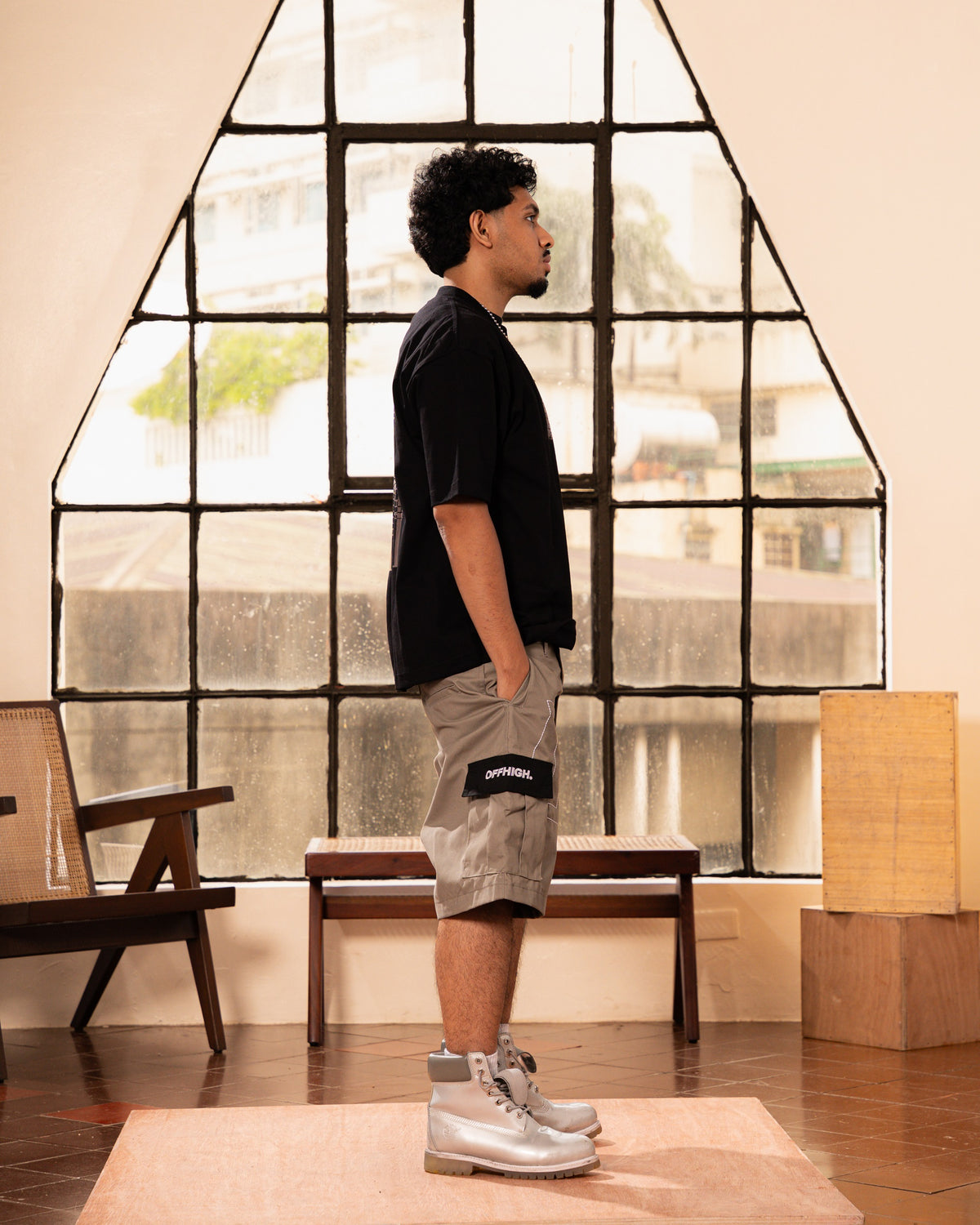 OFFHIGH DIVISION BLACK TSHIRT